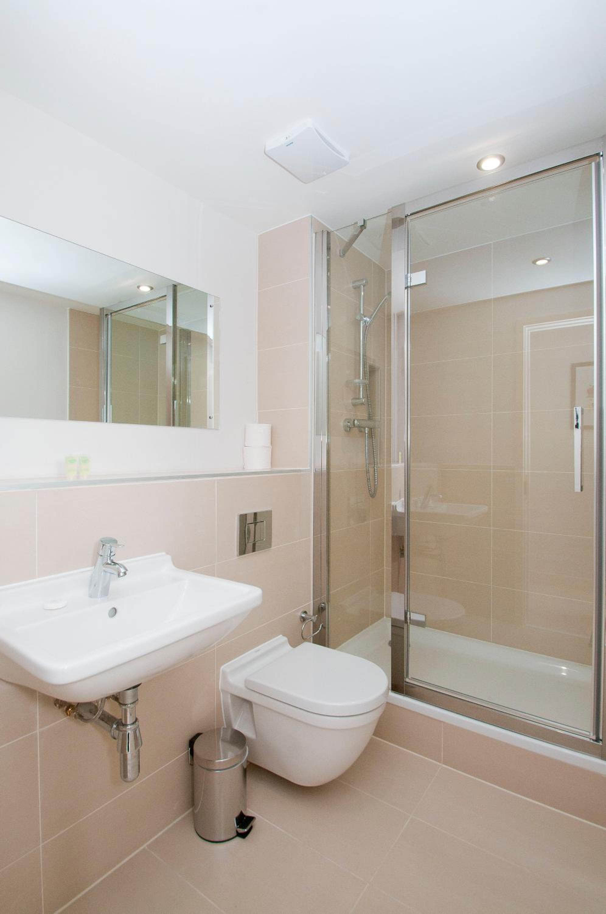 Cleyro Serviced Apartments - Finzels Reach