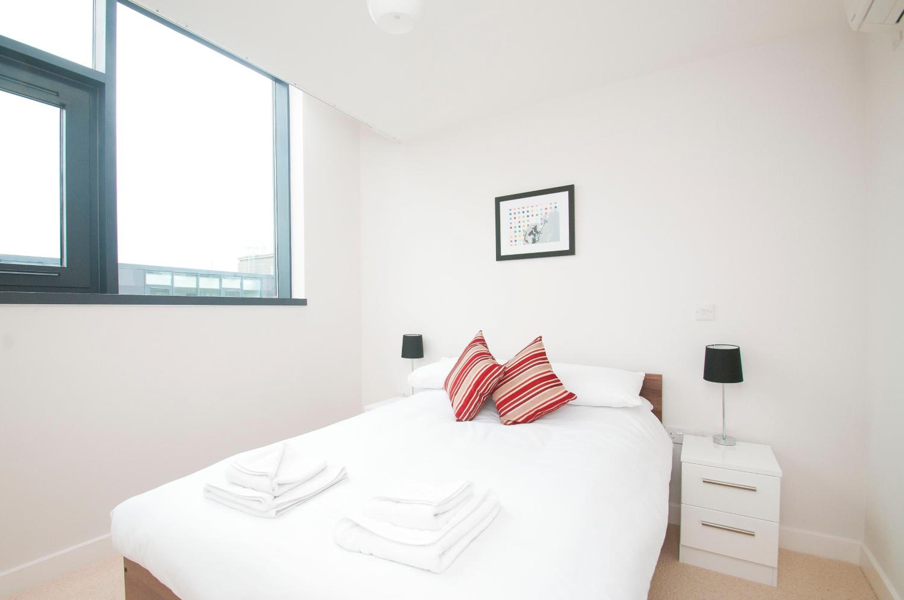 Cleyro Serviced Apartments - Finzels Reach