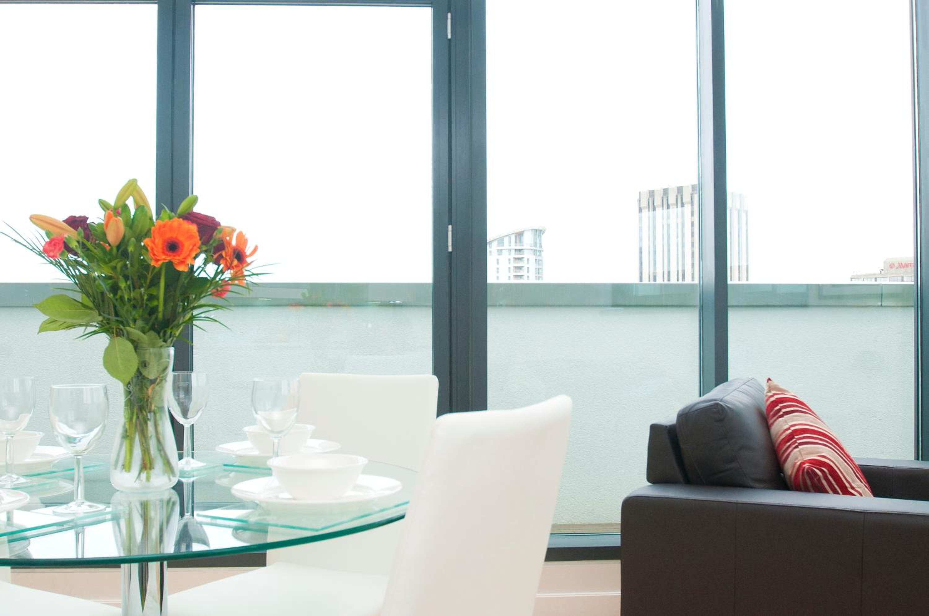Cleyro Serviced Apartments - Finzels Reach