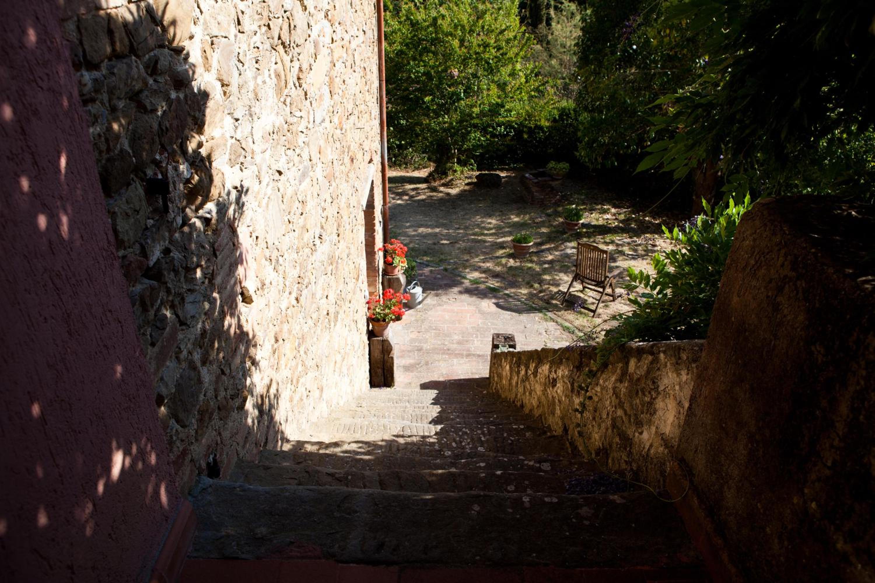 Photo 28