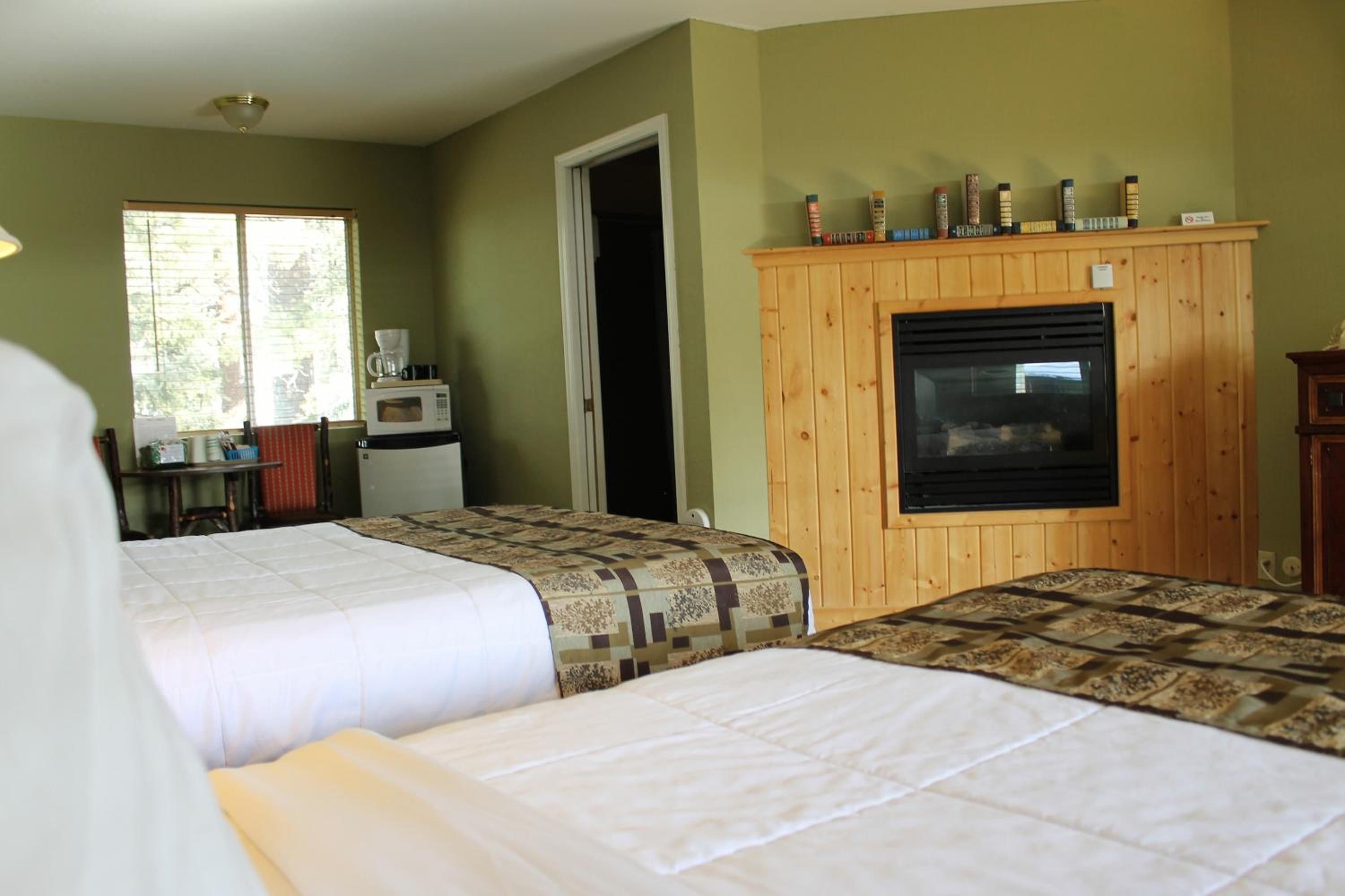 Lake Tahoe Vacations - Big Pines Mountain House - Property Image 27