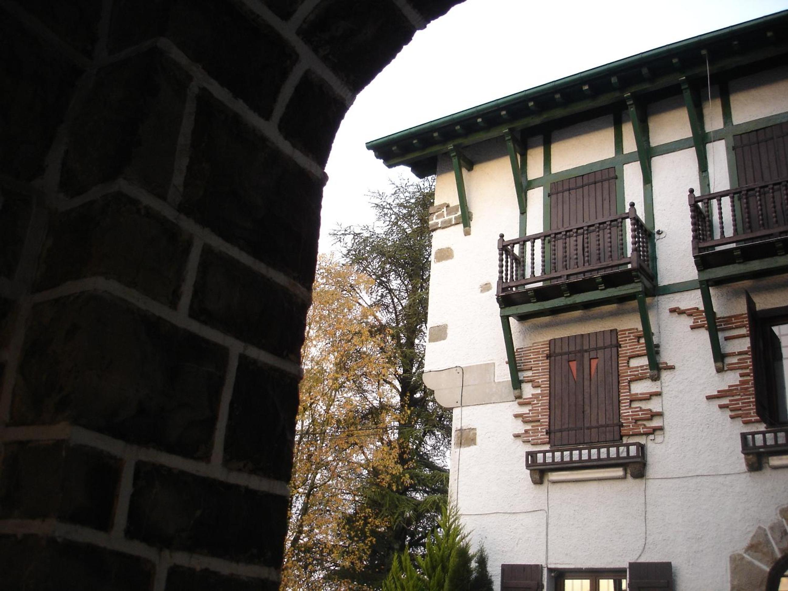 Photo 43