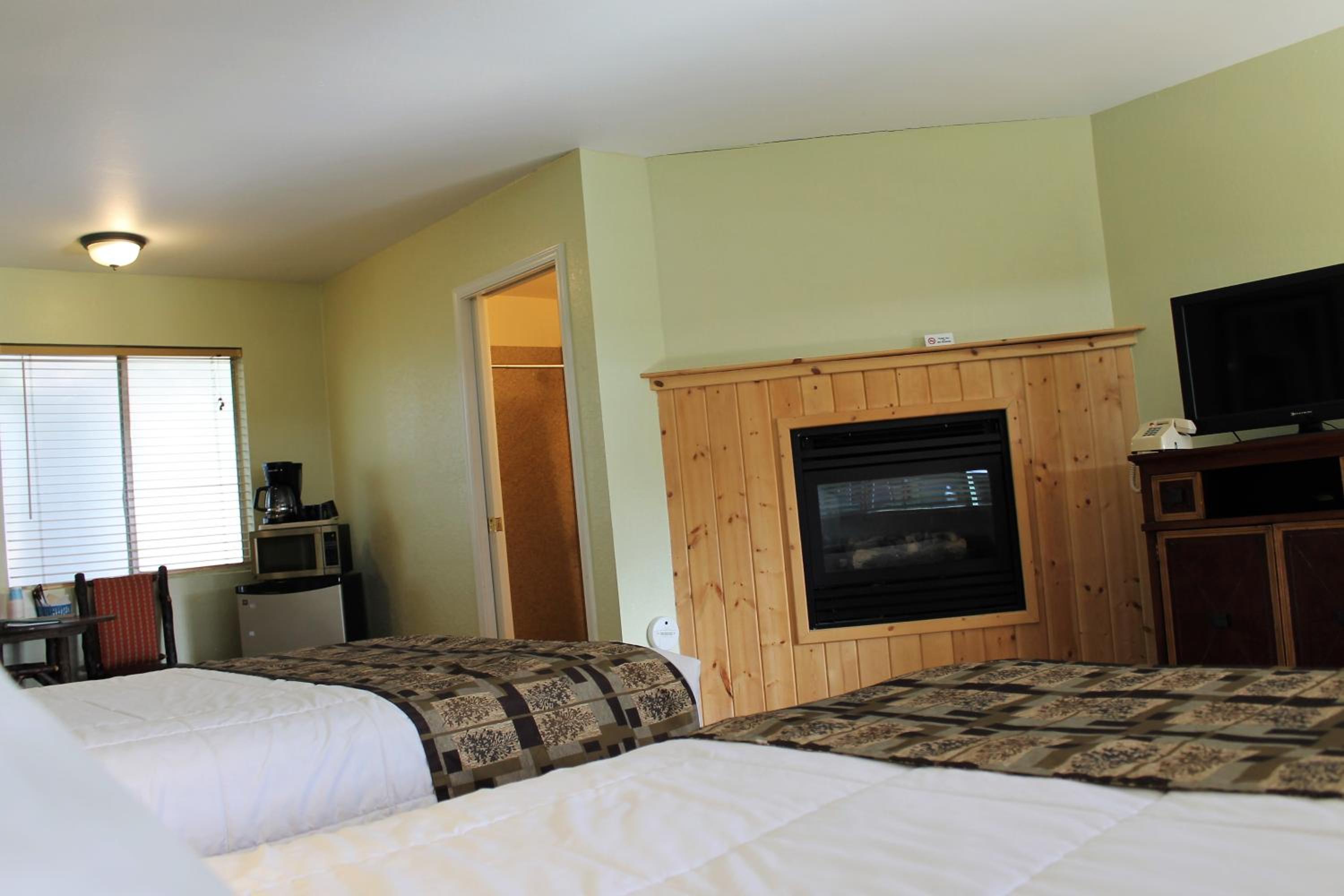 Lake Tahoe Vacations - Big Pines Mountain House - Property Image 23