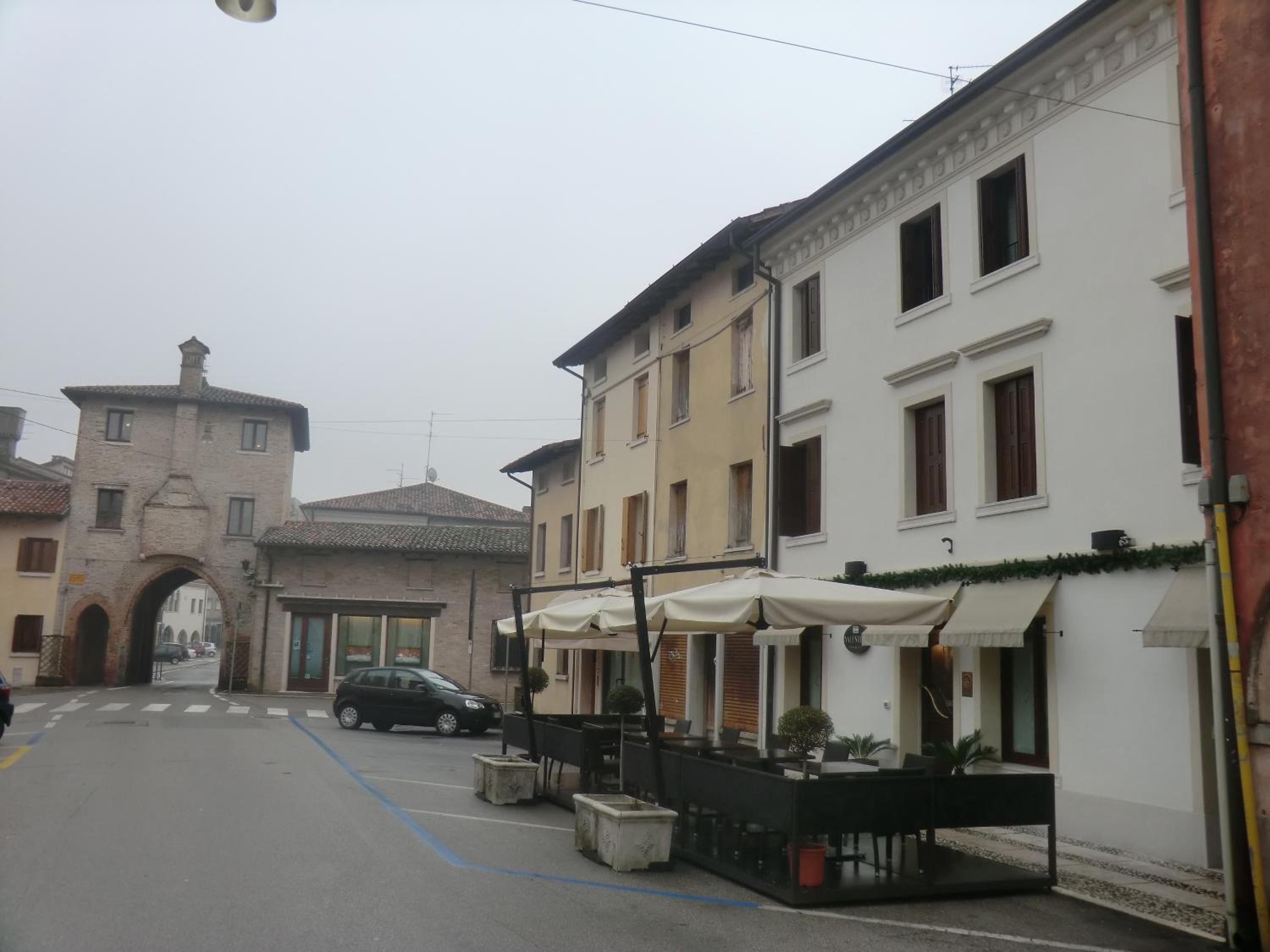 Photo 24