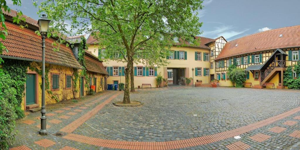 Hotel-Pension zum Hirsch
