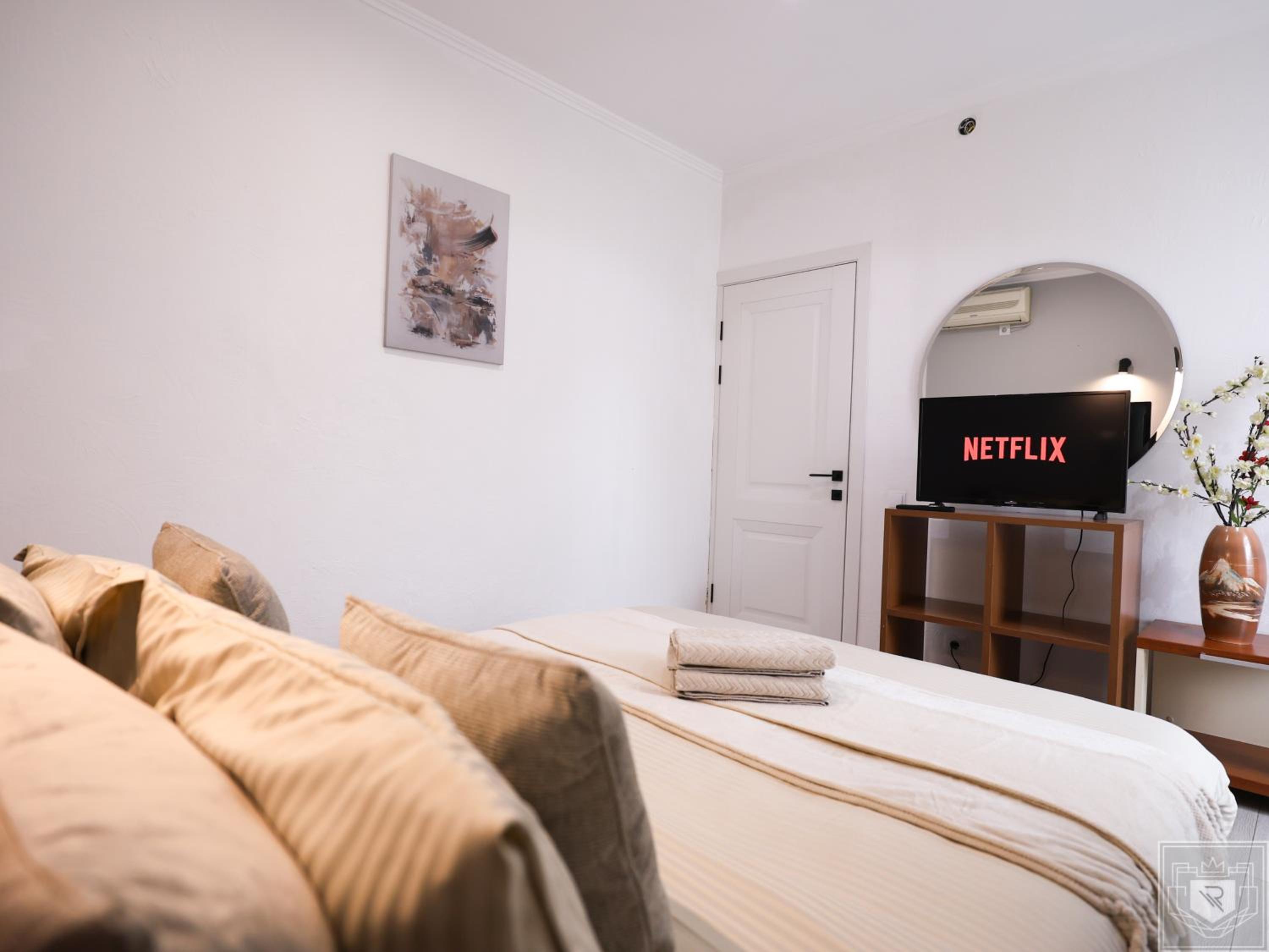RentHouse Apart-Hotel Room #9