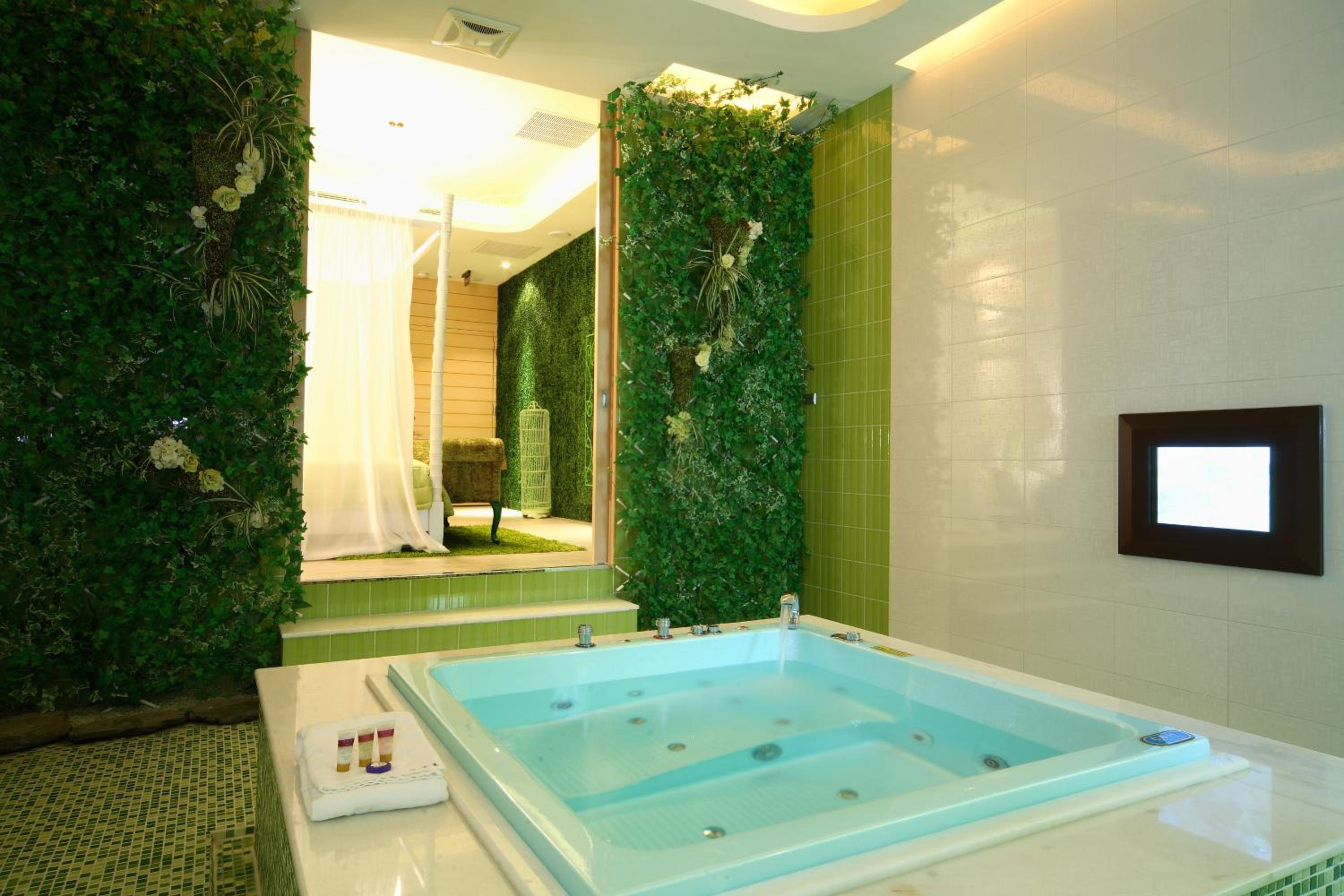Vogue Boutique Motel