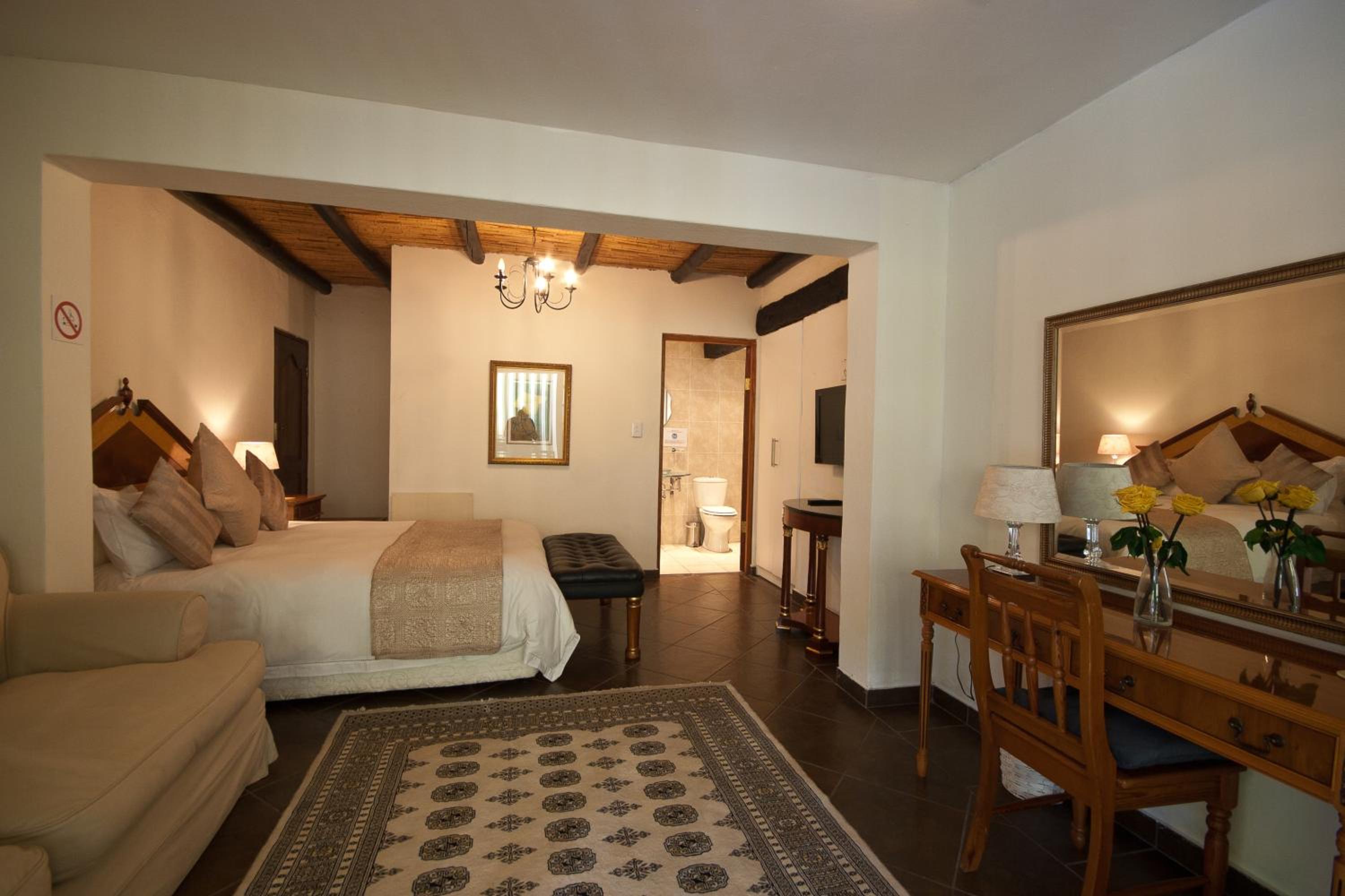 Thatchfoord Lodge
