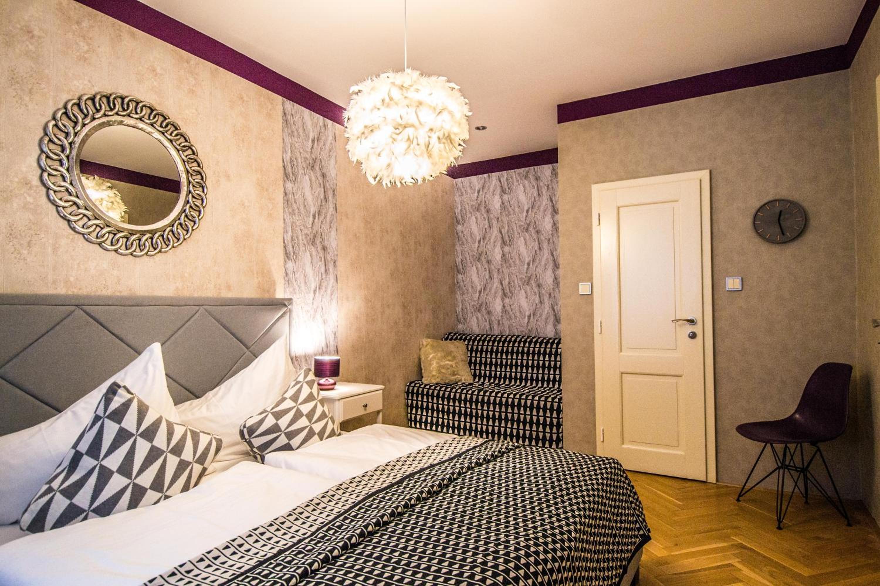 Unique Apartments 250m from the Charles Bridge