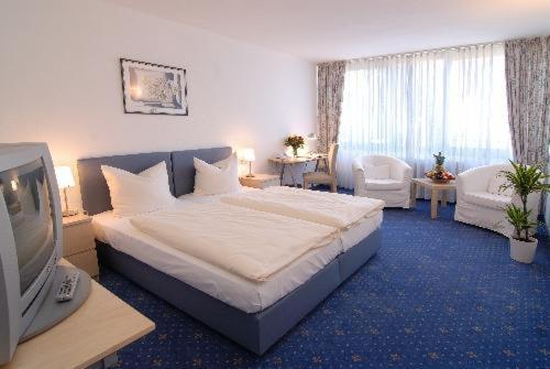 Sindelfingen Vacations - HAK Hotel am Klostersee - Property Image 4