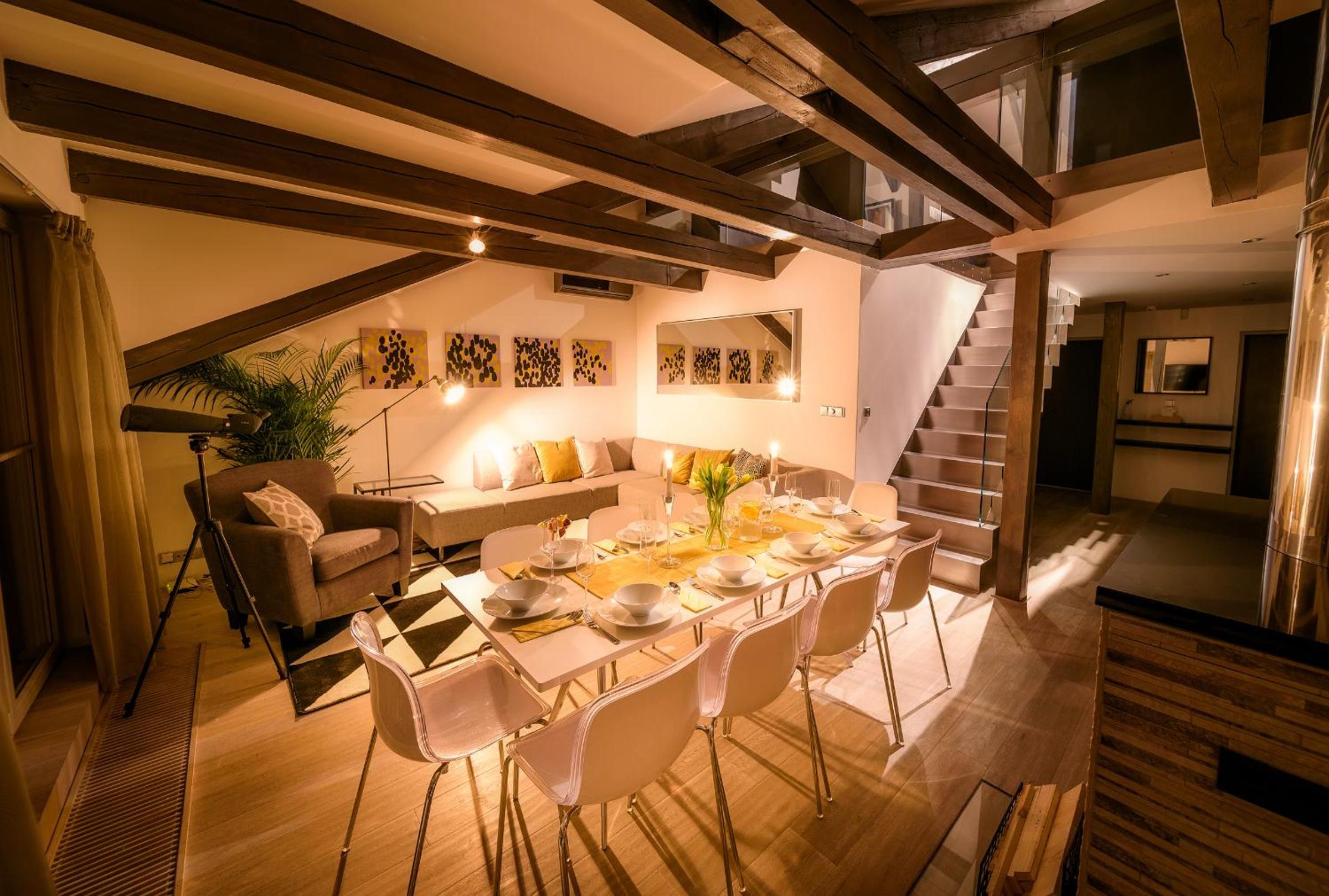 President APT by Prague Castle, VIEWS