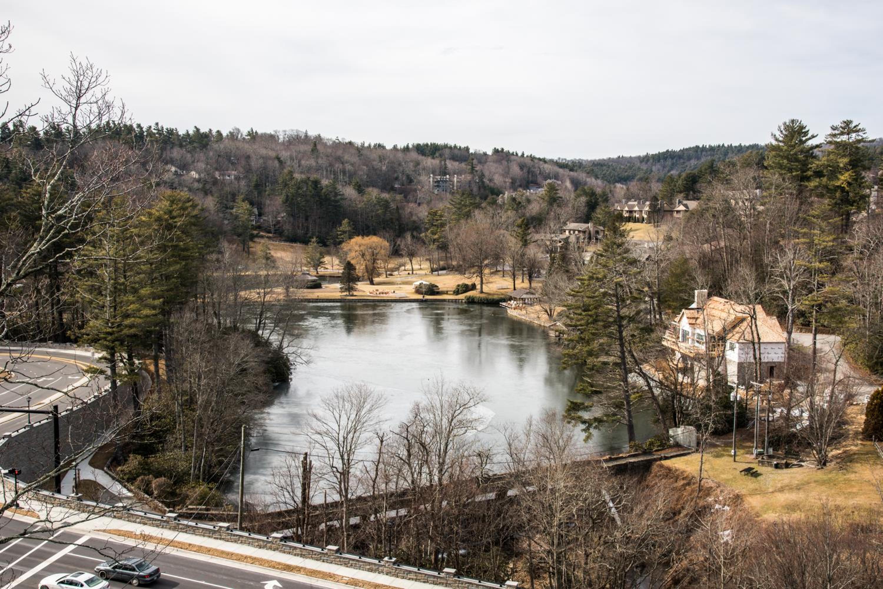 Cliff Dwellers Inn