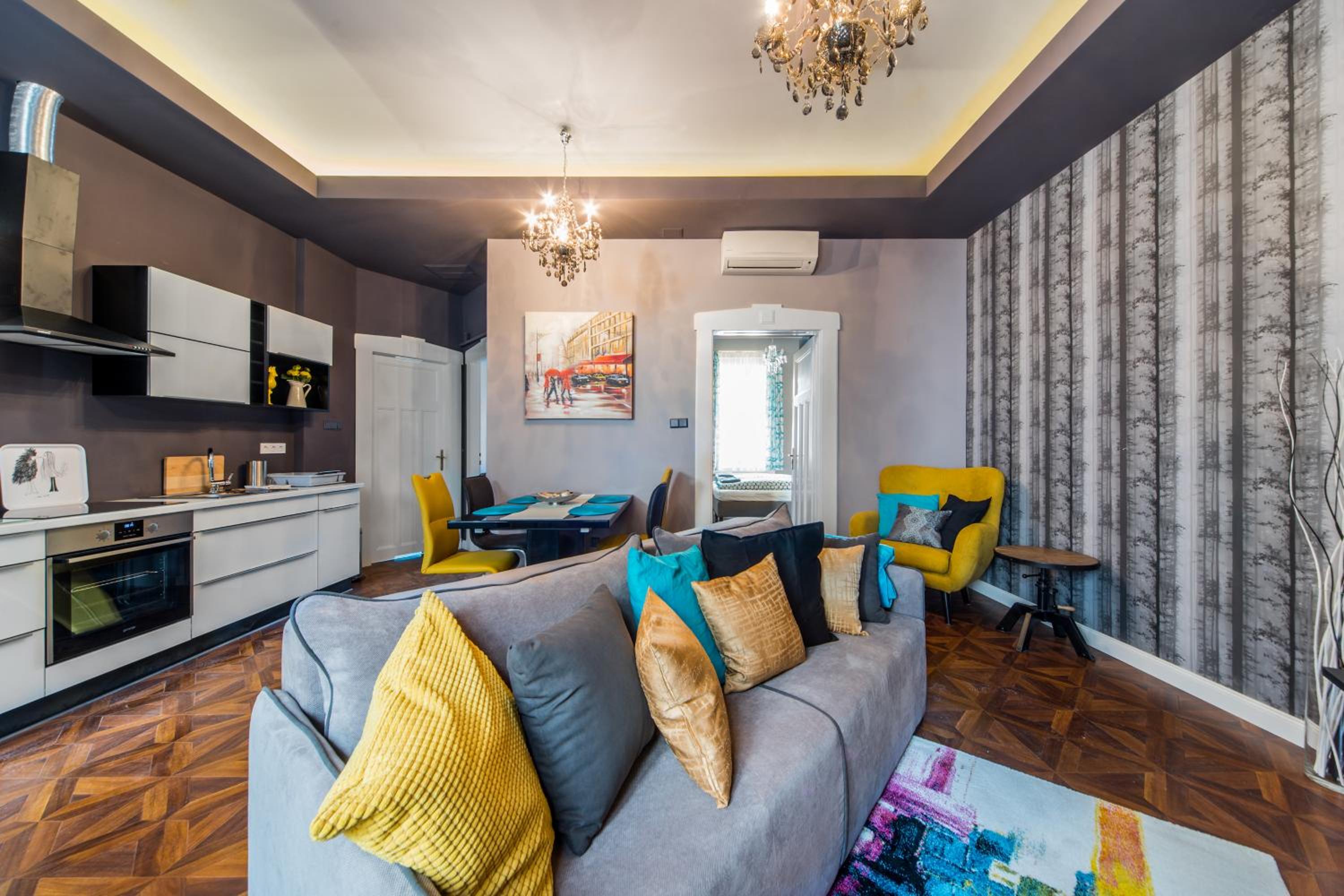 A43 Apartment