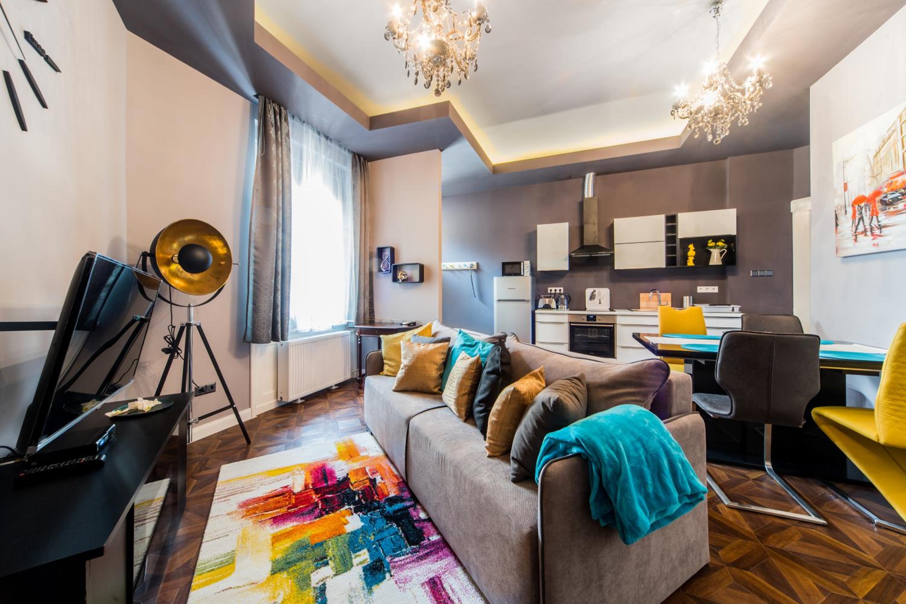 A43 Apartment