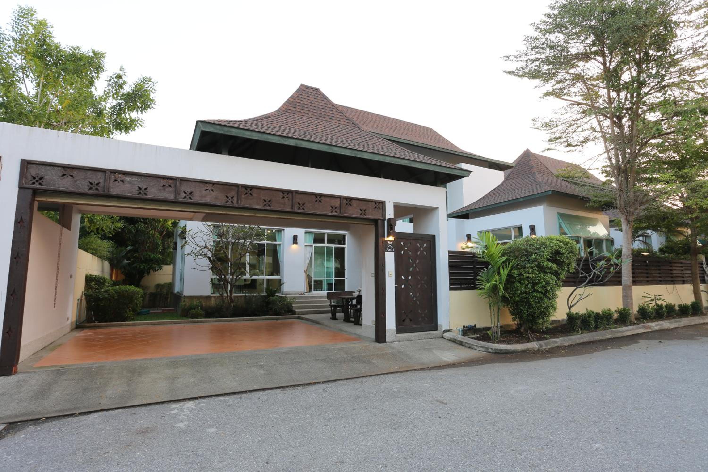 Hotel Anb-glass House Pool Villa-3br Close To Jomtien Beach