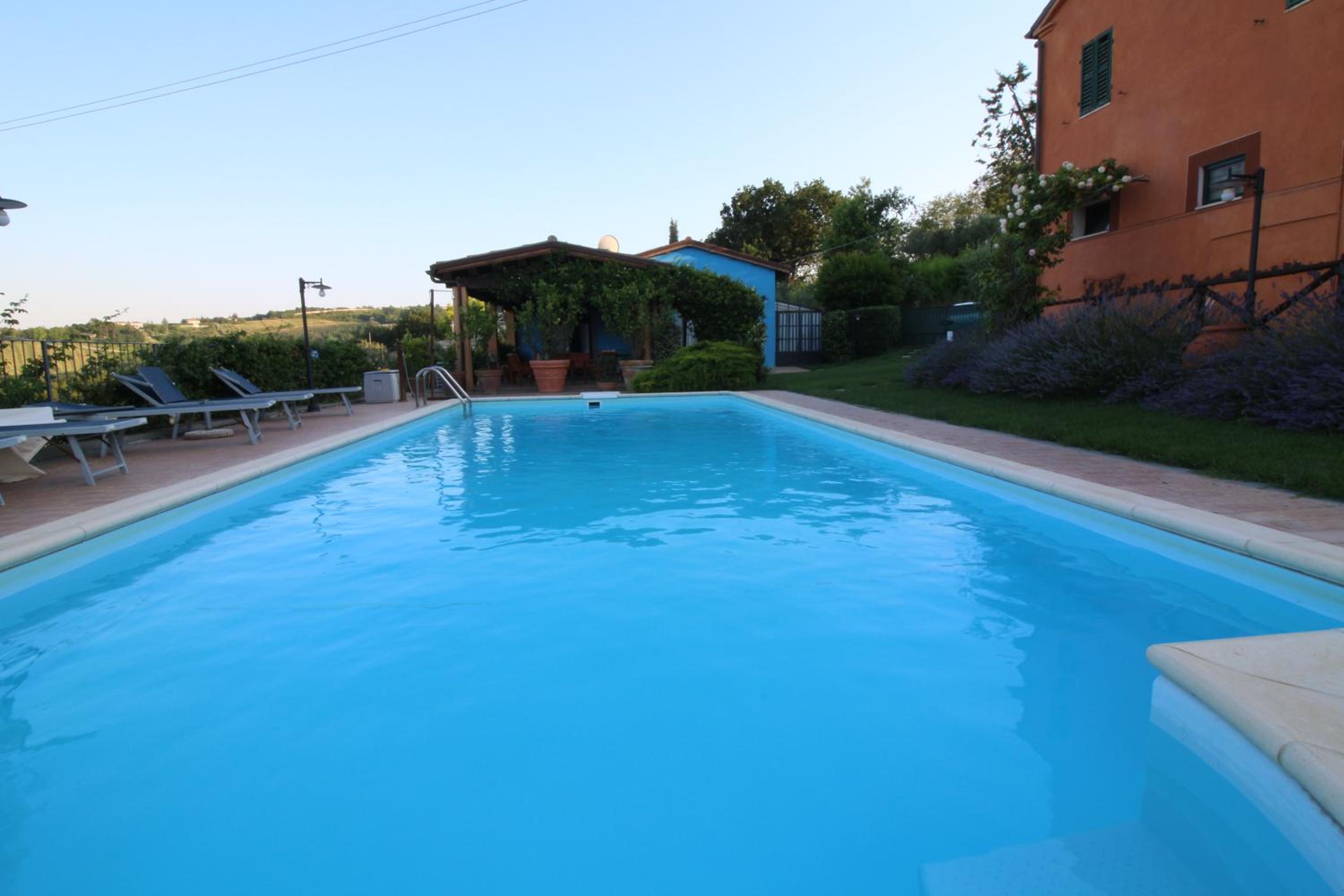 Poggio Montali photo 2