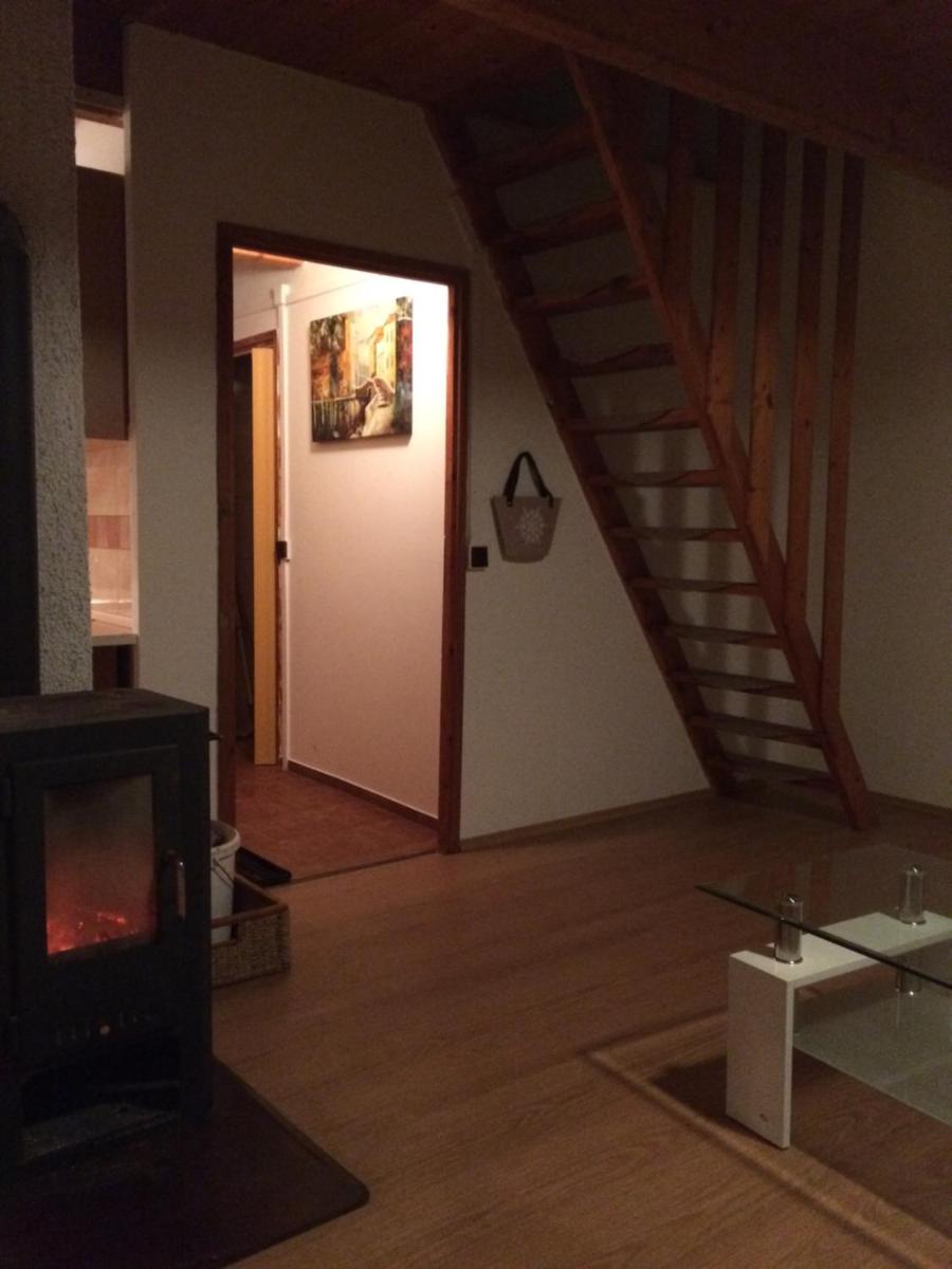 Photo 33