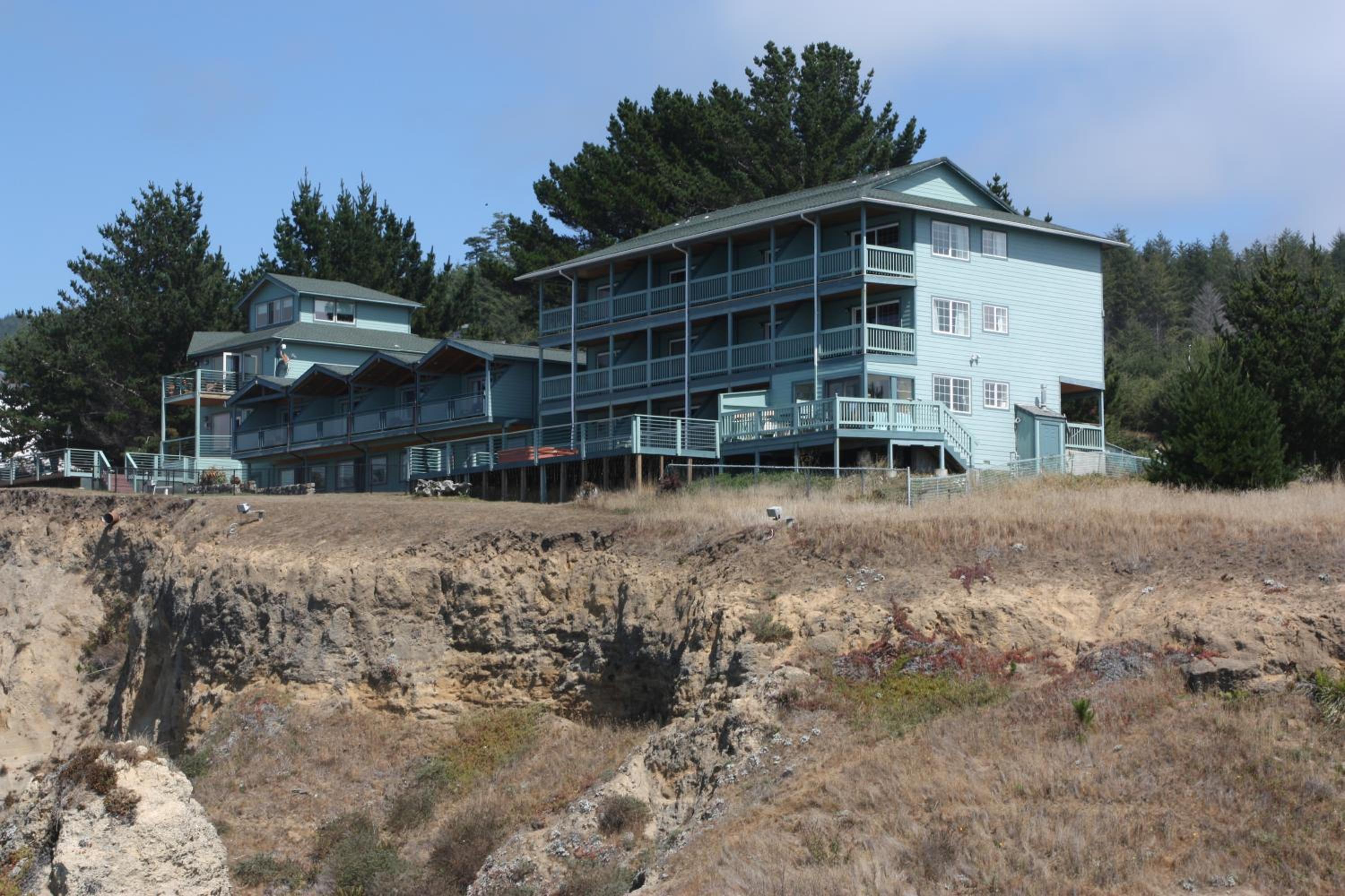 Inn of the Lost Coast