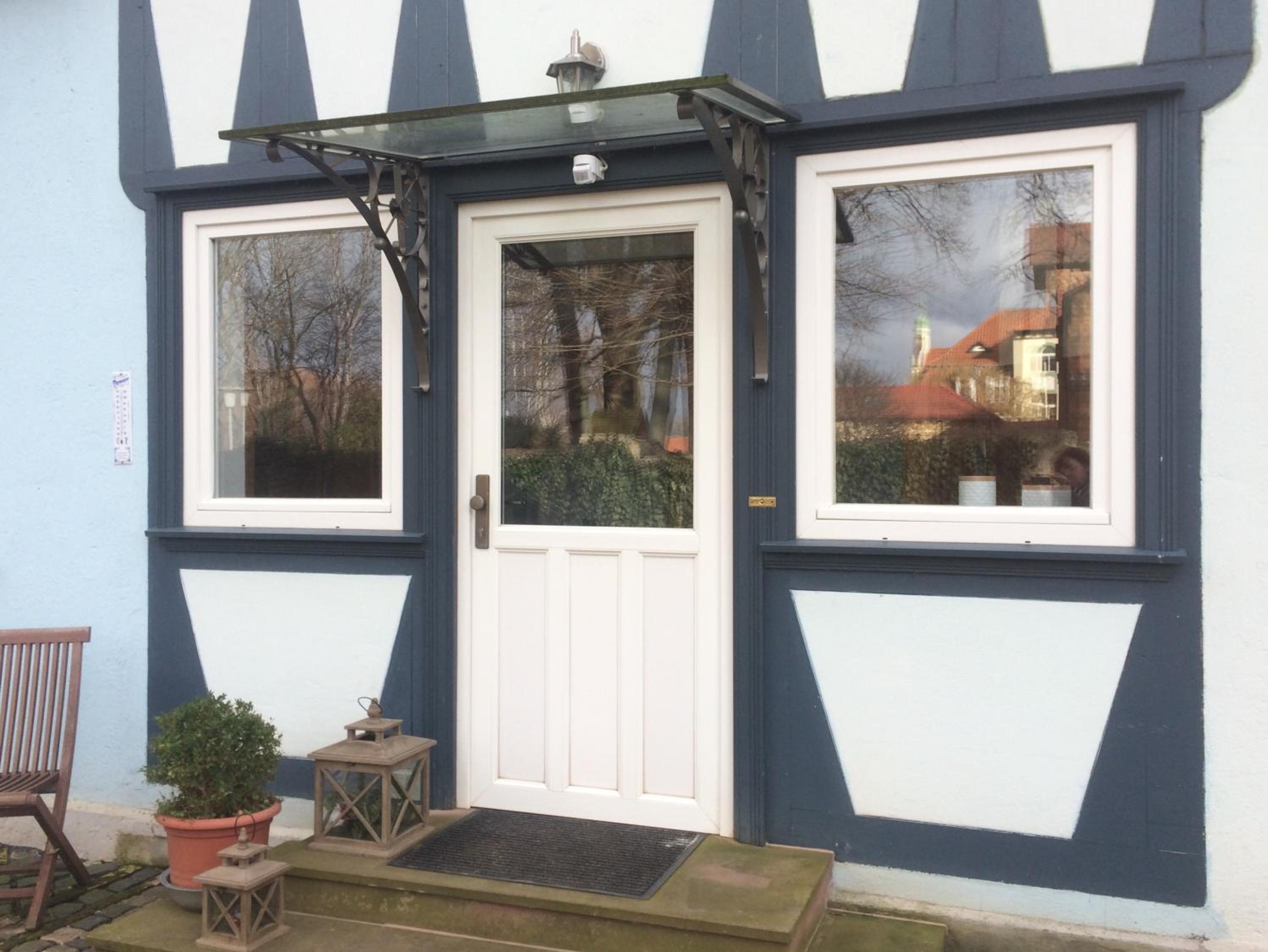 B&B Elise