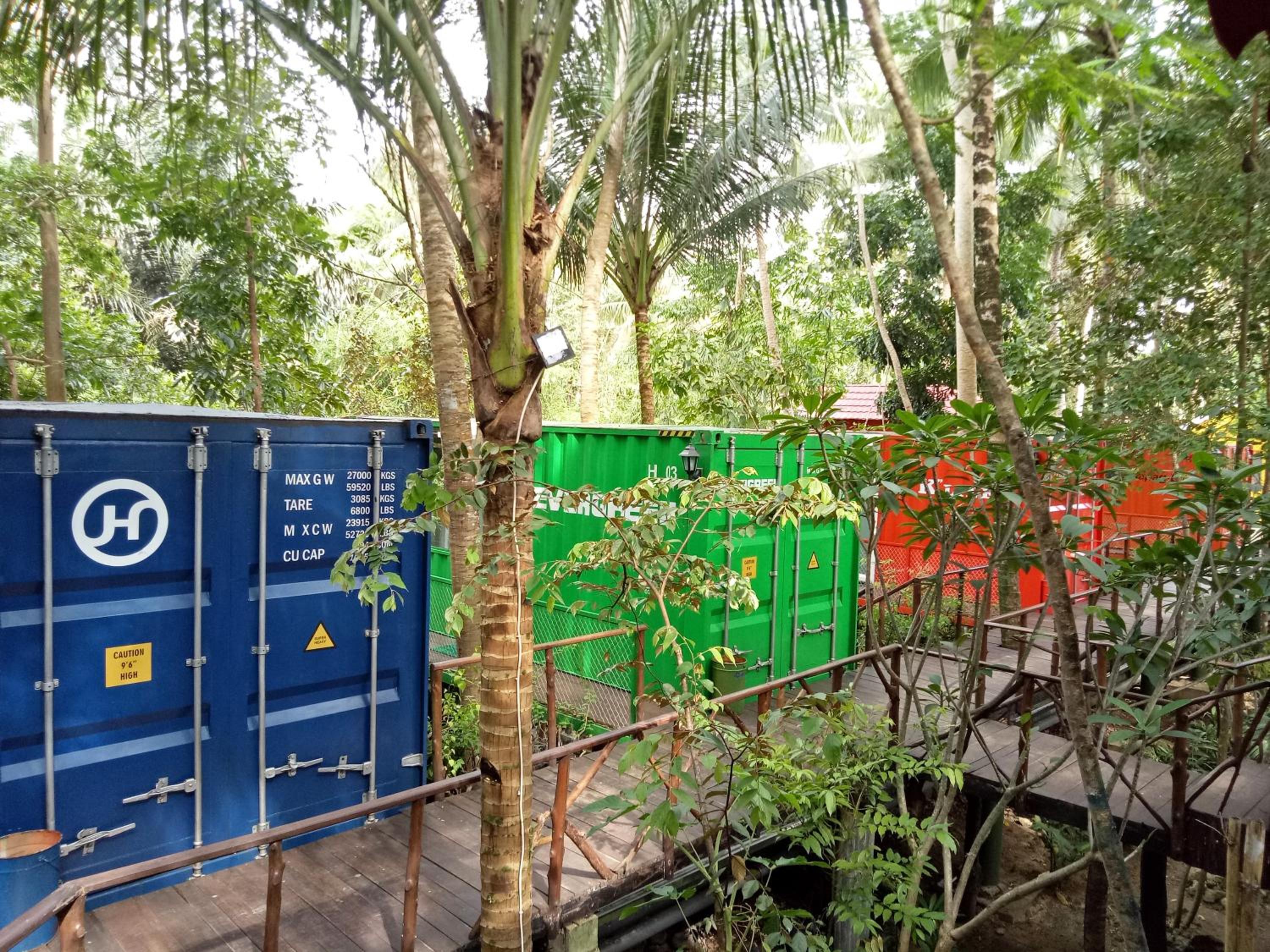 Hau Eco Lodges Citumang Pangandaran