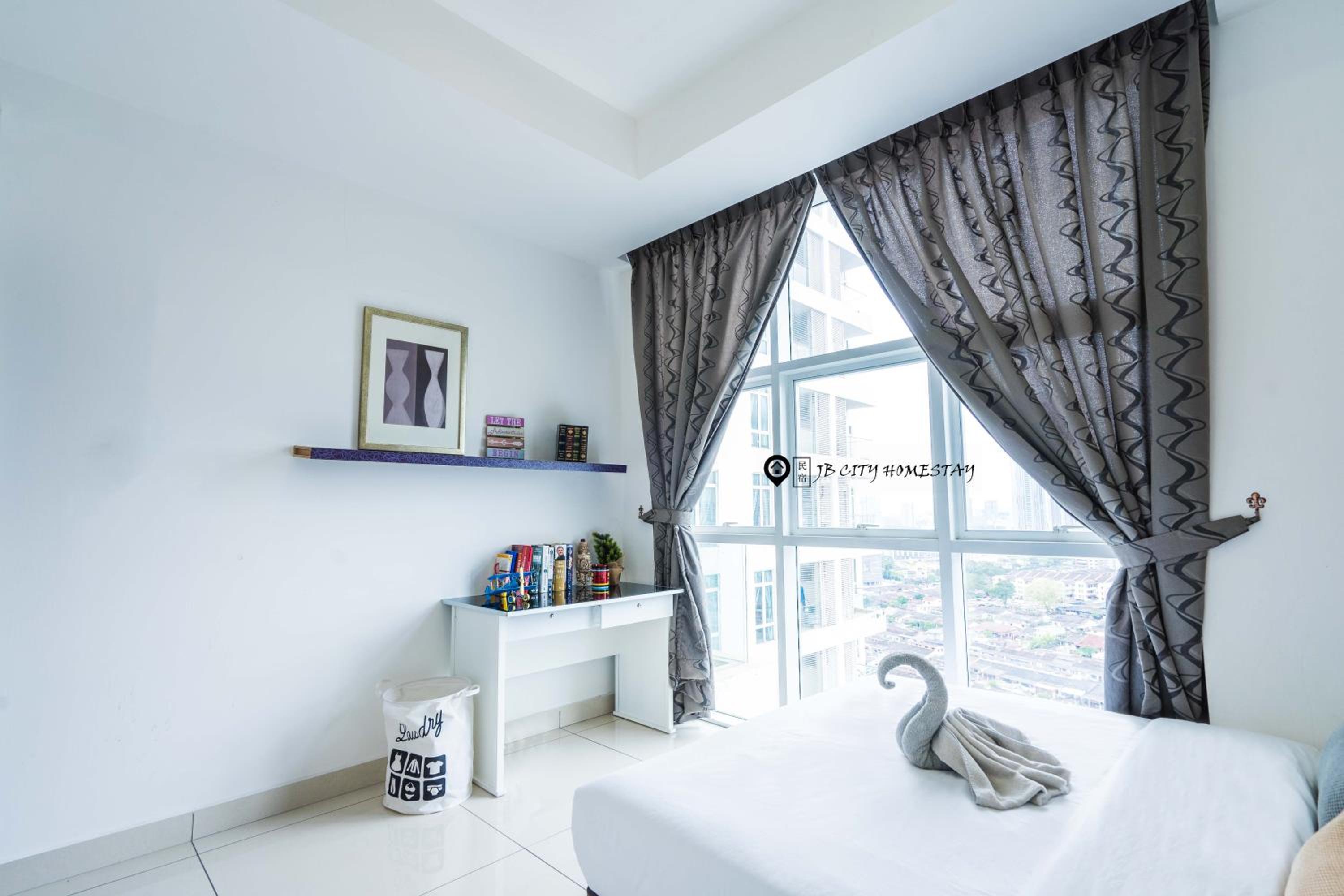 D' Esplanade KSL City by RR JBcity