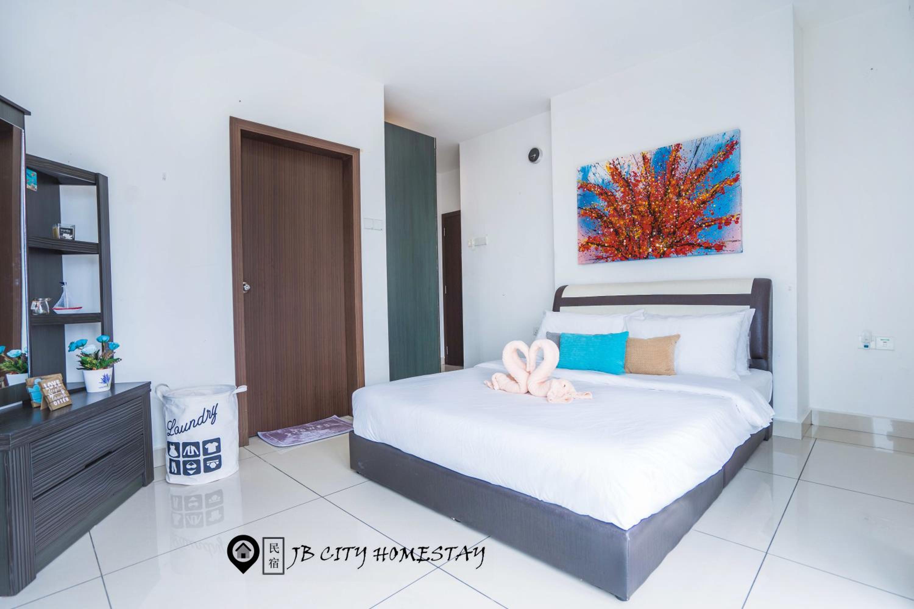 D' Esplanade KSL City by RR JBcity
