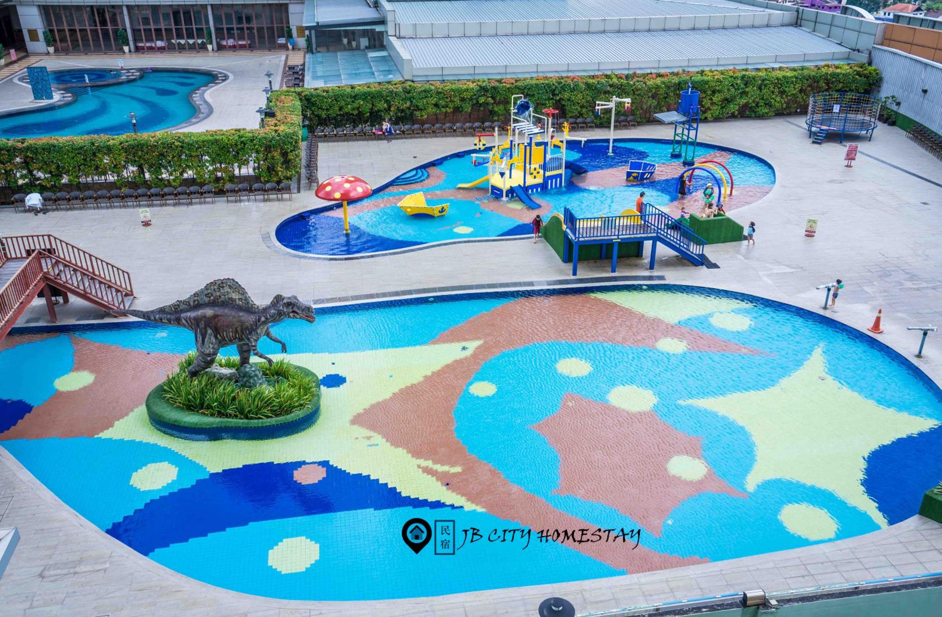 D' Esplanade KSL City by RR JBcity
