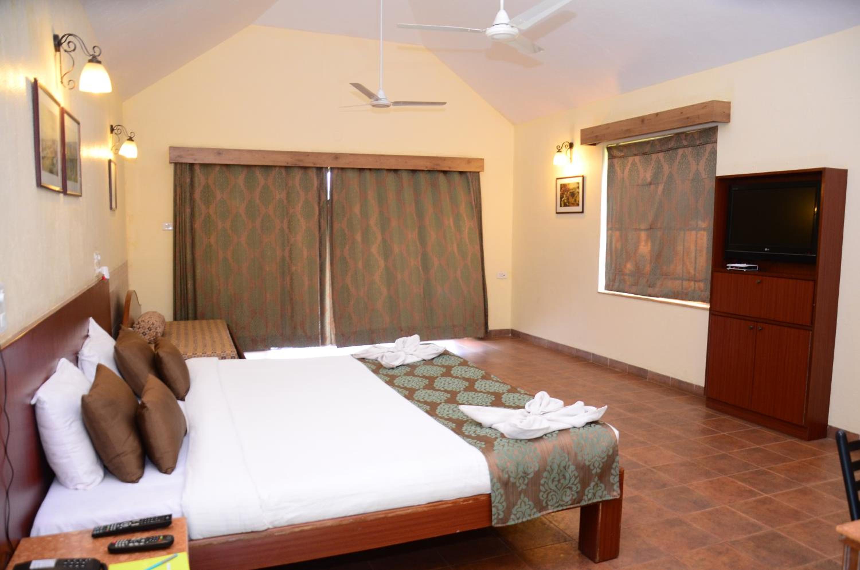 Upper Deck Resort - Highest Peak, Lonavala