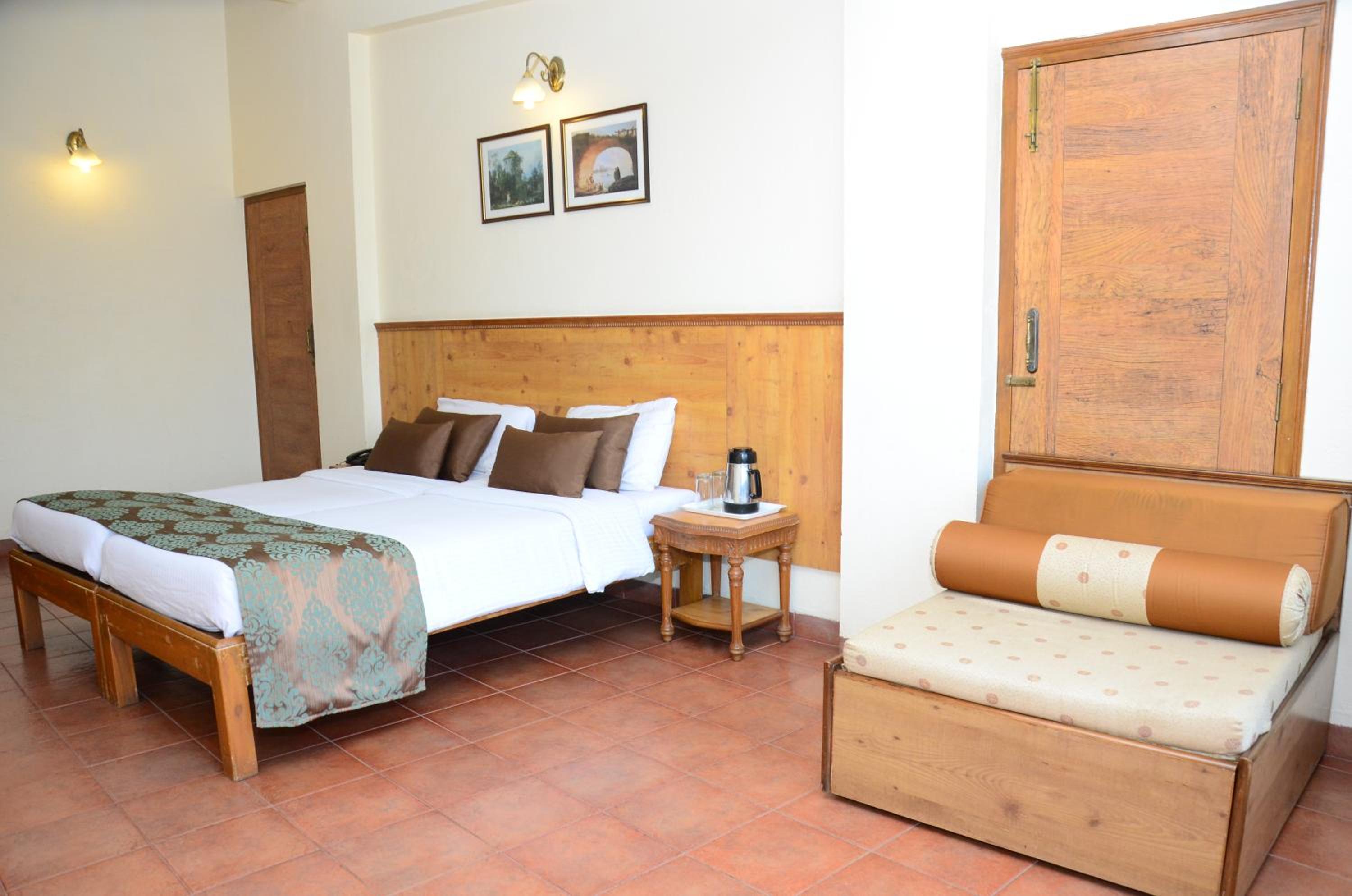 Upper Deck Resort - Highest Peak, Lonavala