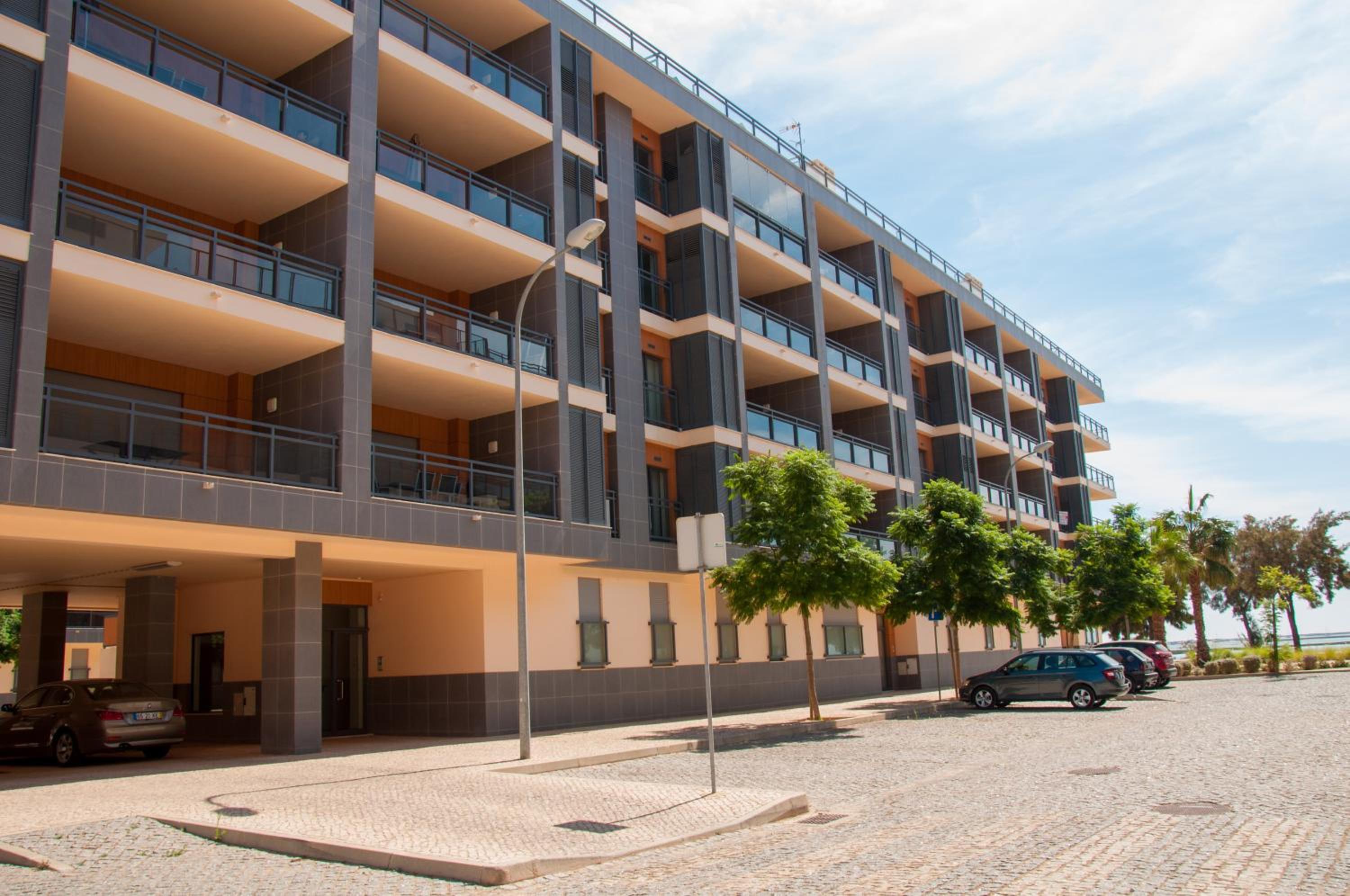 Hotel Birds House - Village Marina - Image 1