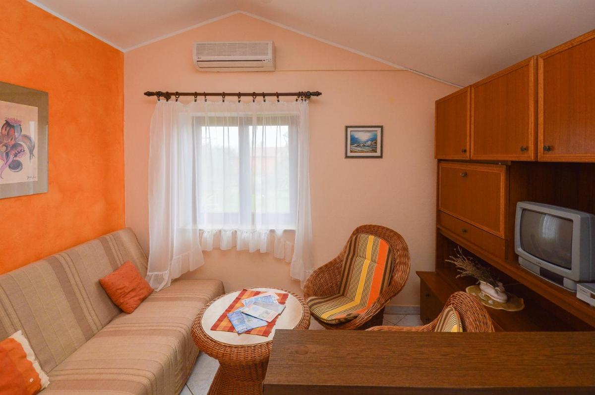 Lavanda Vacation Home. view 5