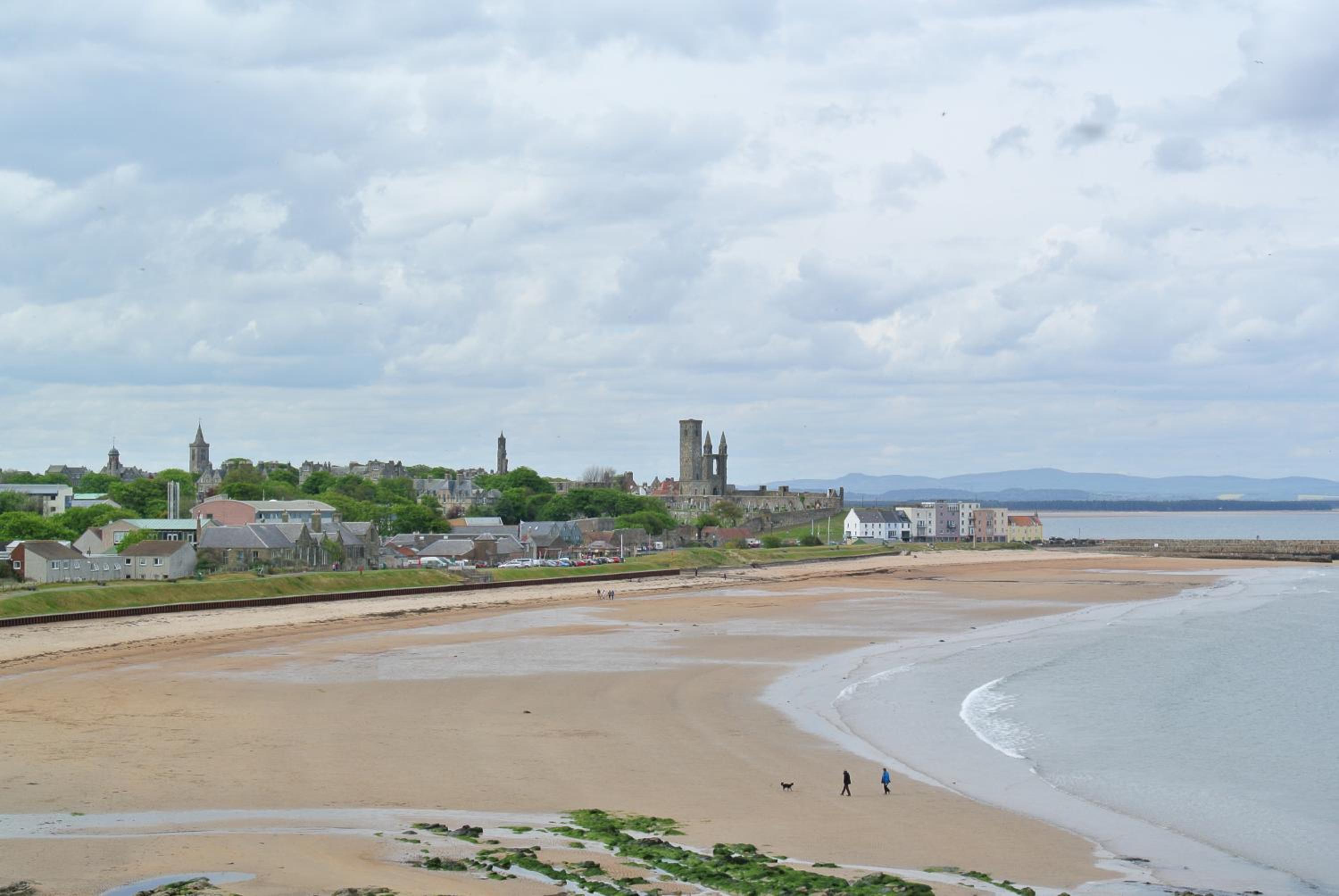 St Andrews Holiday Home - Bay views view 4