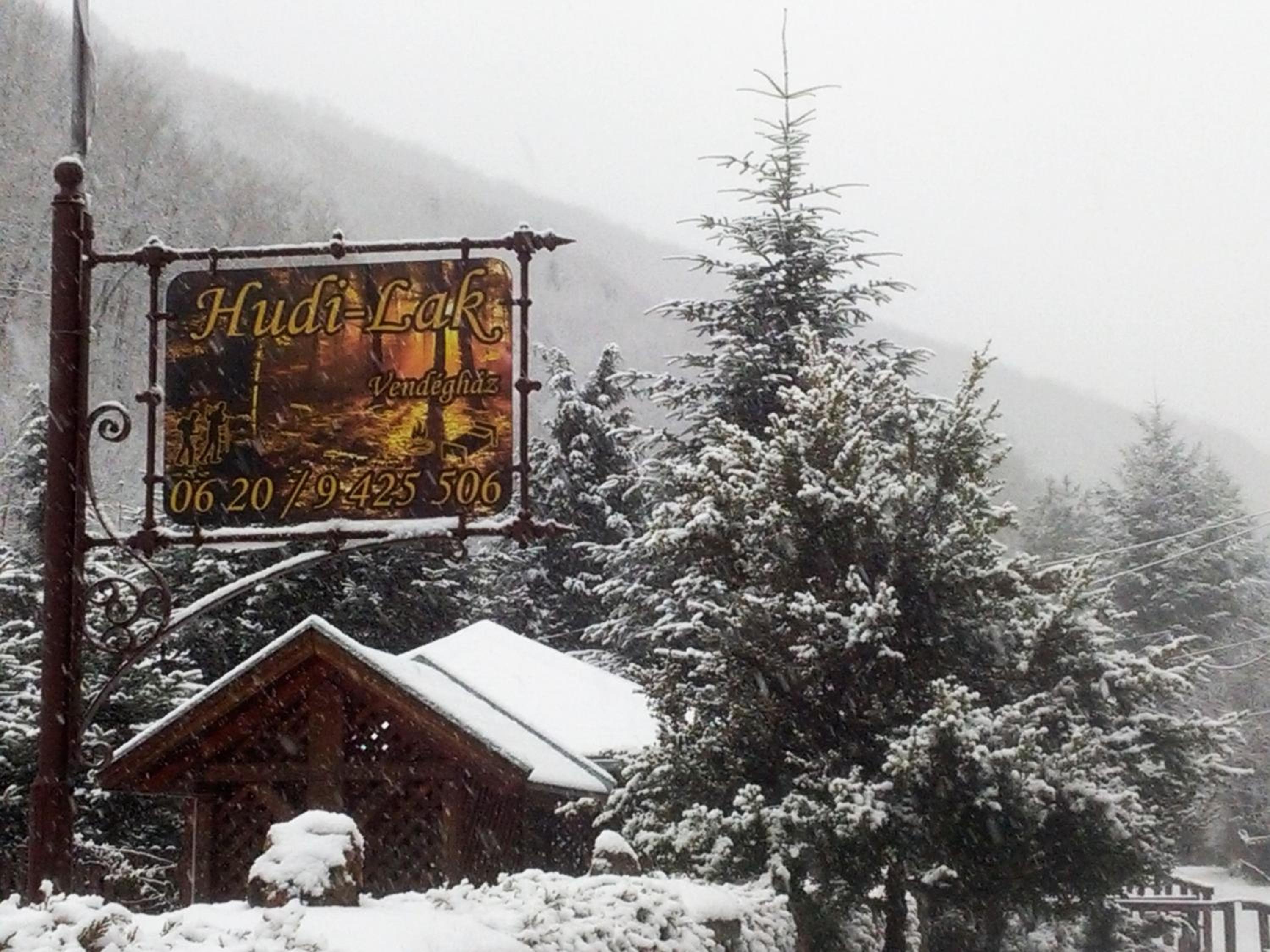 Hudi-Lak Vendégház view 2