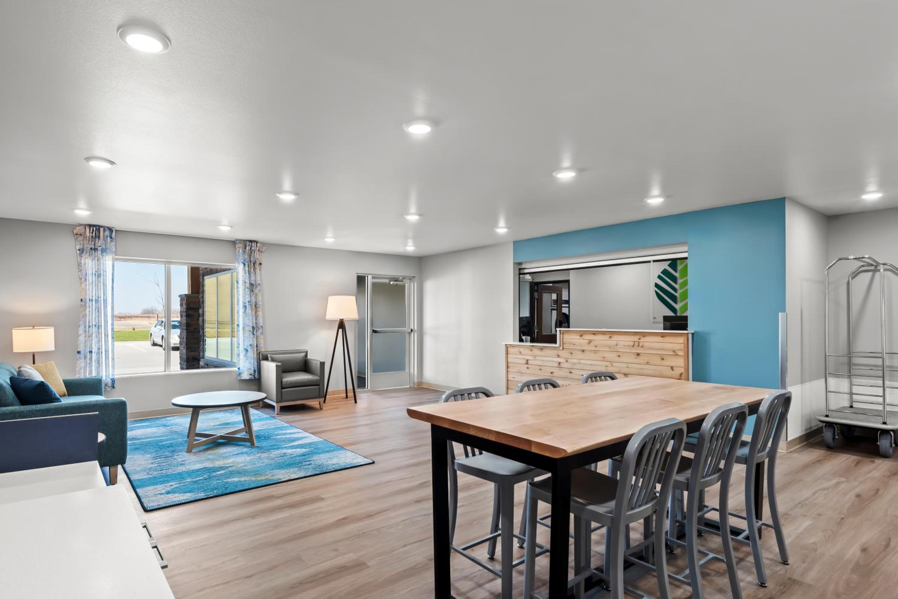 WoodSpring Suites Coralville Iowa City