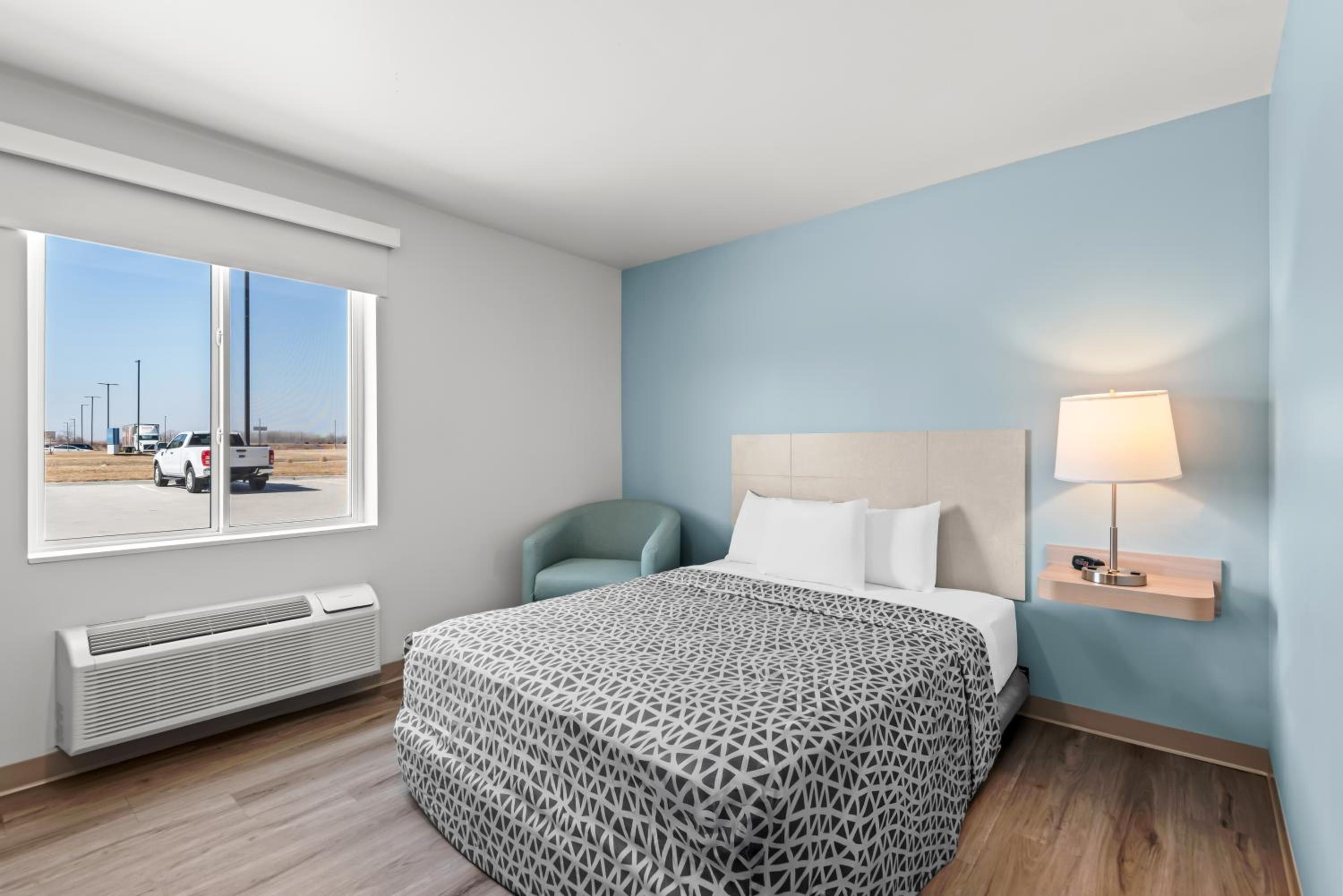 WoodSpring Suites, Photo 13