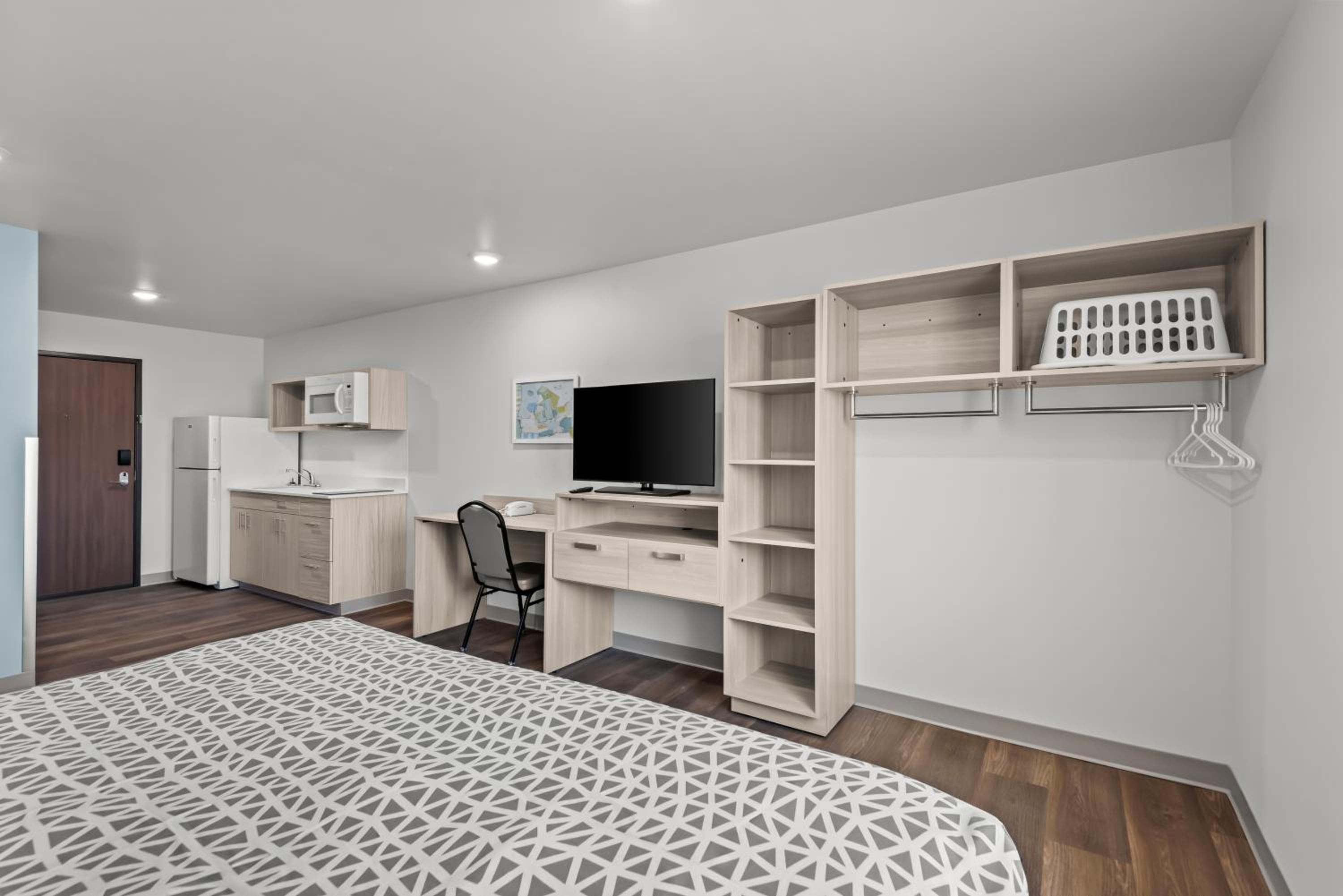 WoodSpring Suites, Photo 17