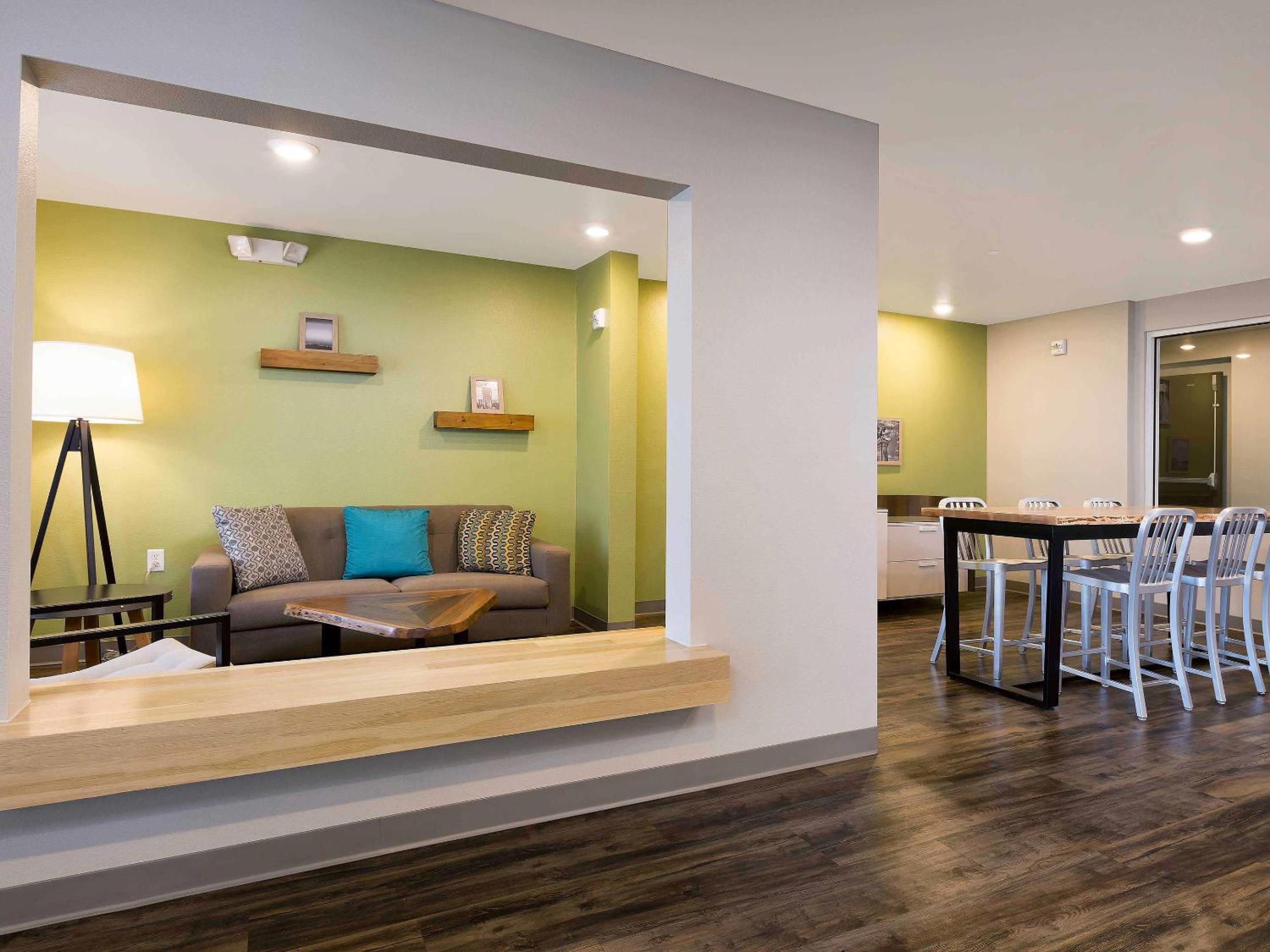 WoodSpring Suites Charlotte Airport