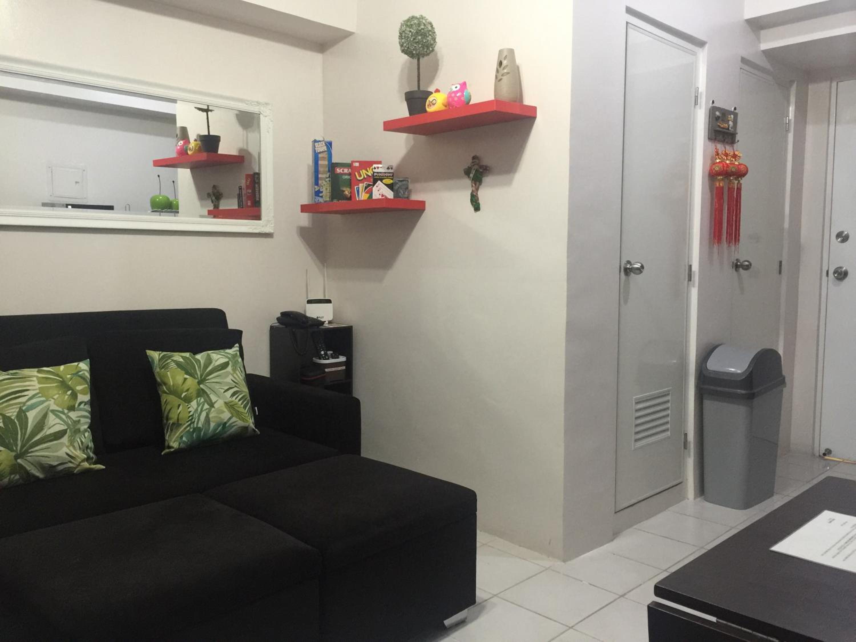 Blissful Hill Tagaytay Condotel with Netflix