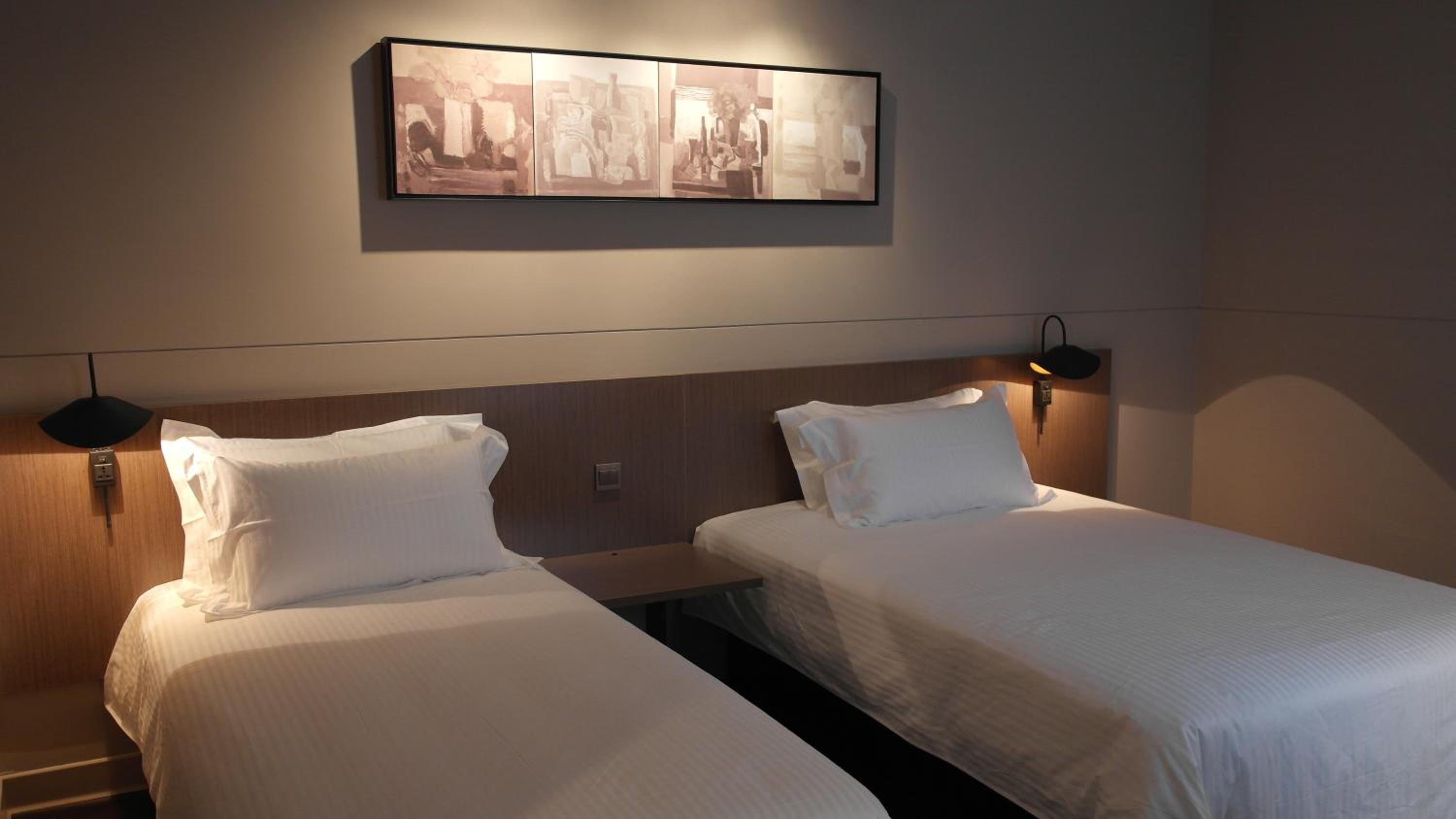 Nanning Vacations - Jinjiang Inn -The Mixc Subway, Nanning - Property Image 1