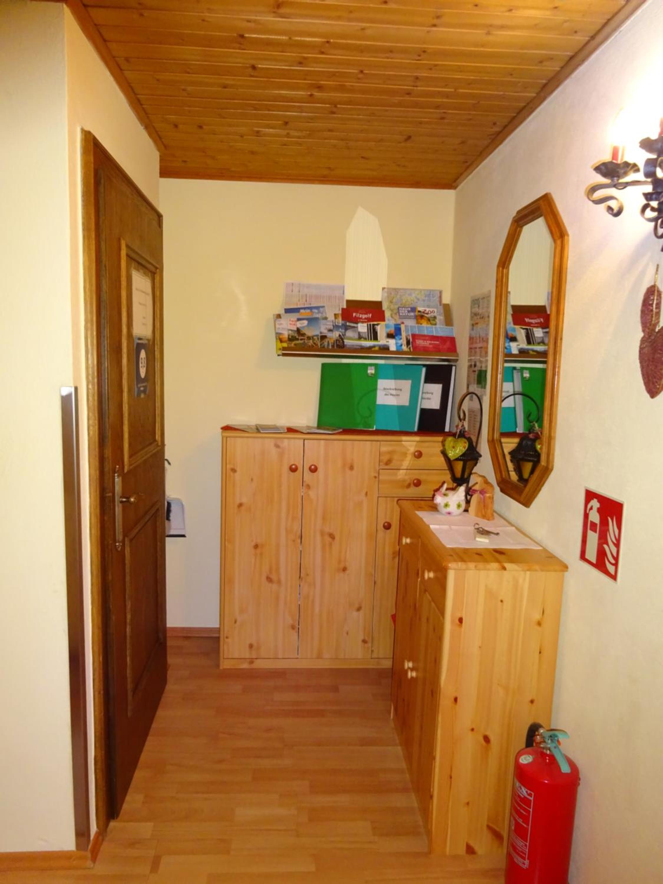 Photo 34
