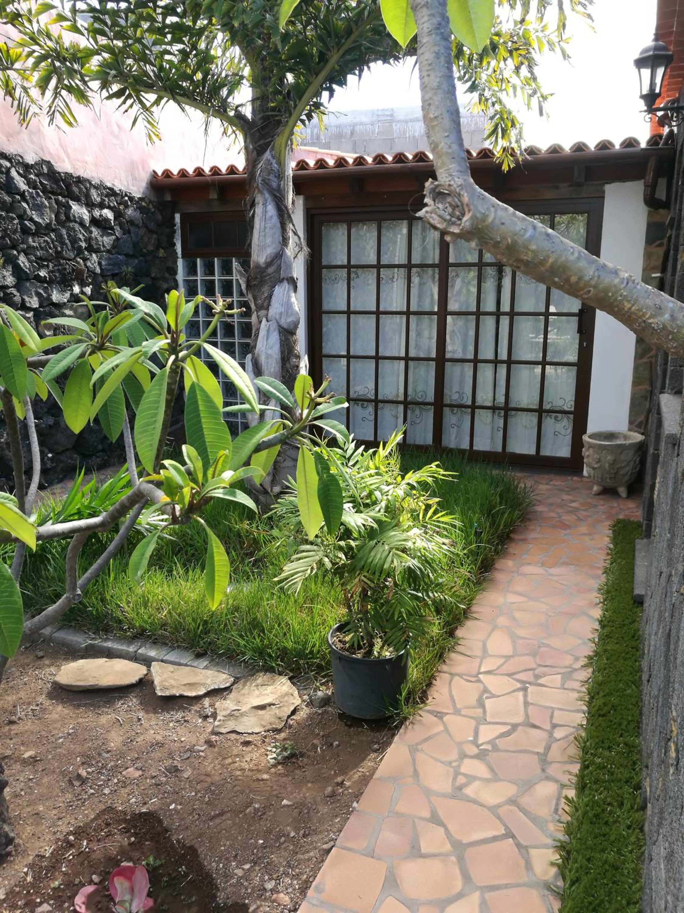 Casa Bienes view 3