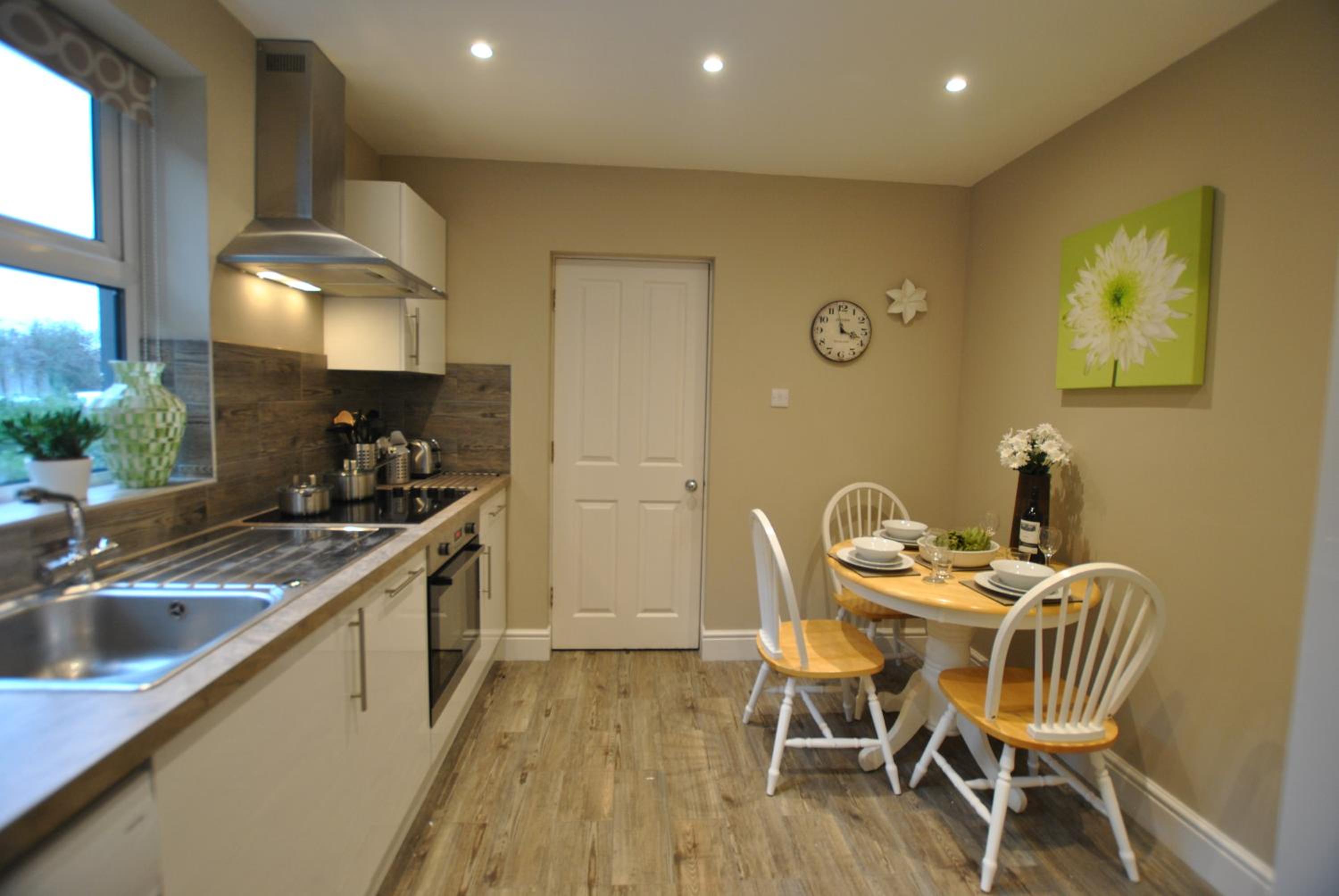 Lord Raglan House One Bedroom with Parking