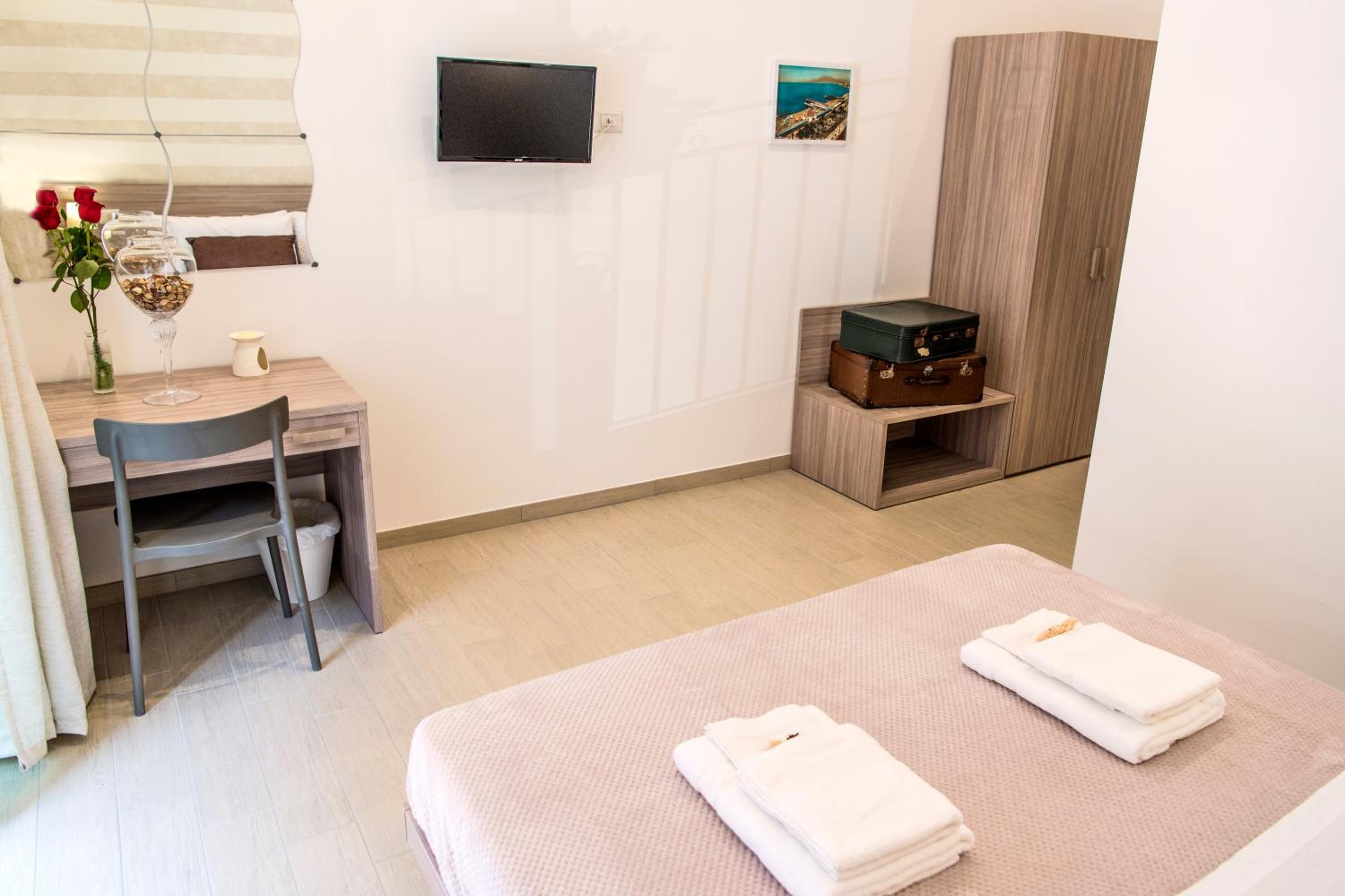 lungomare rooms