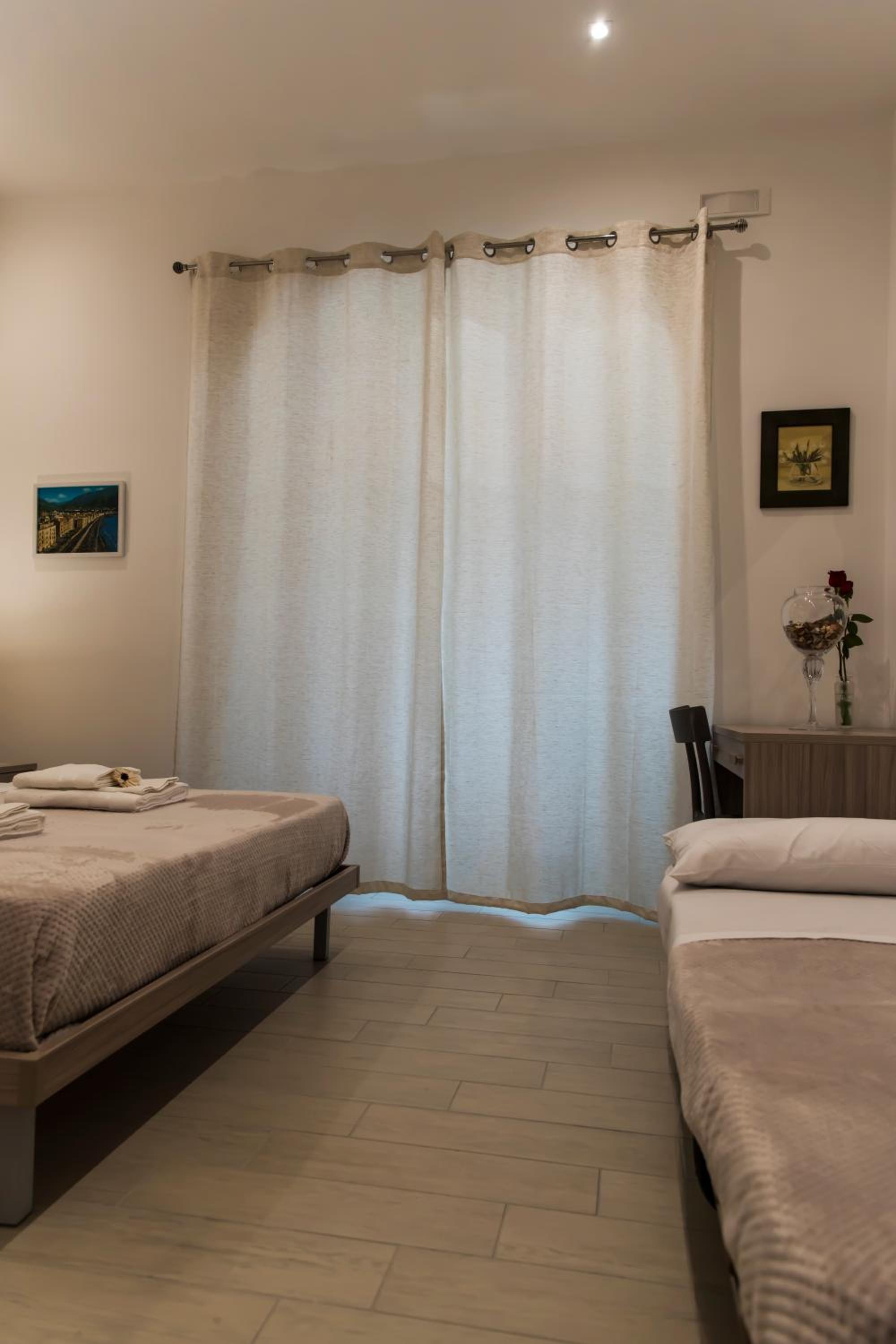 lungomare rooms