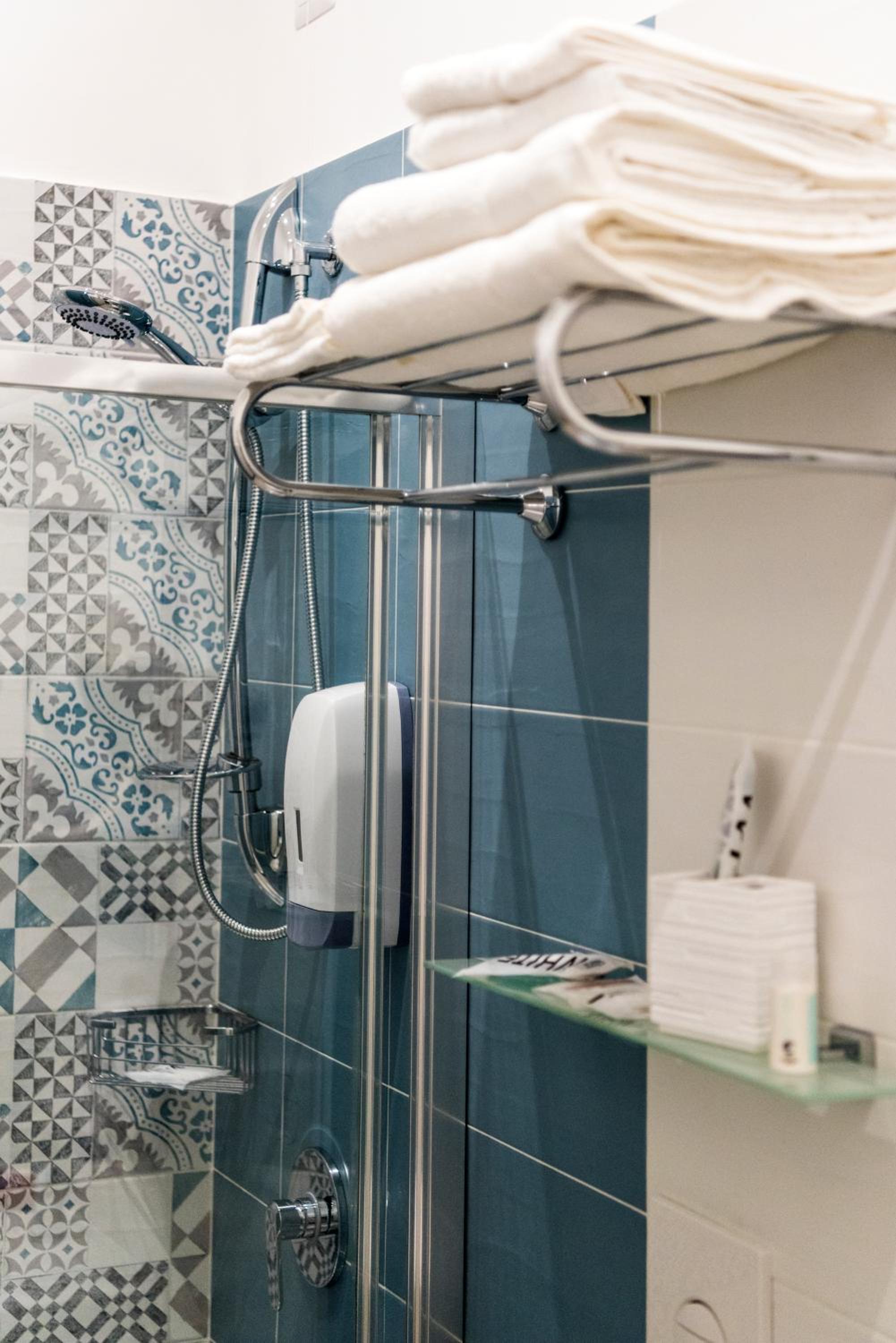 lungomare rooms