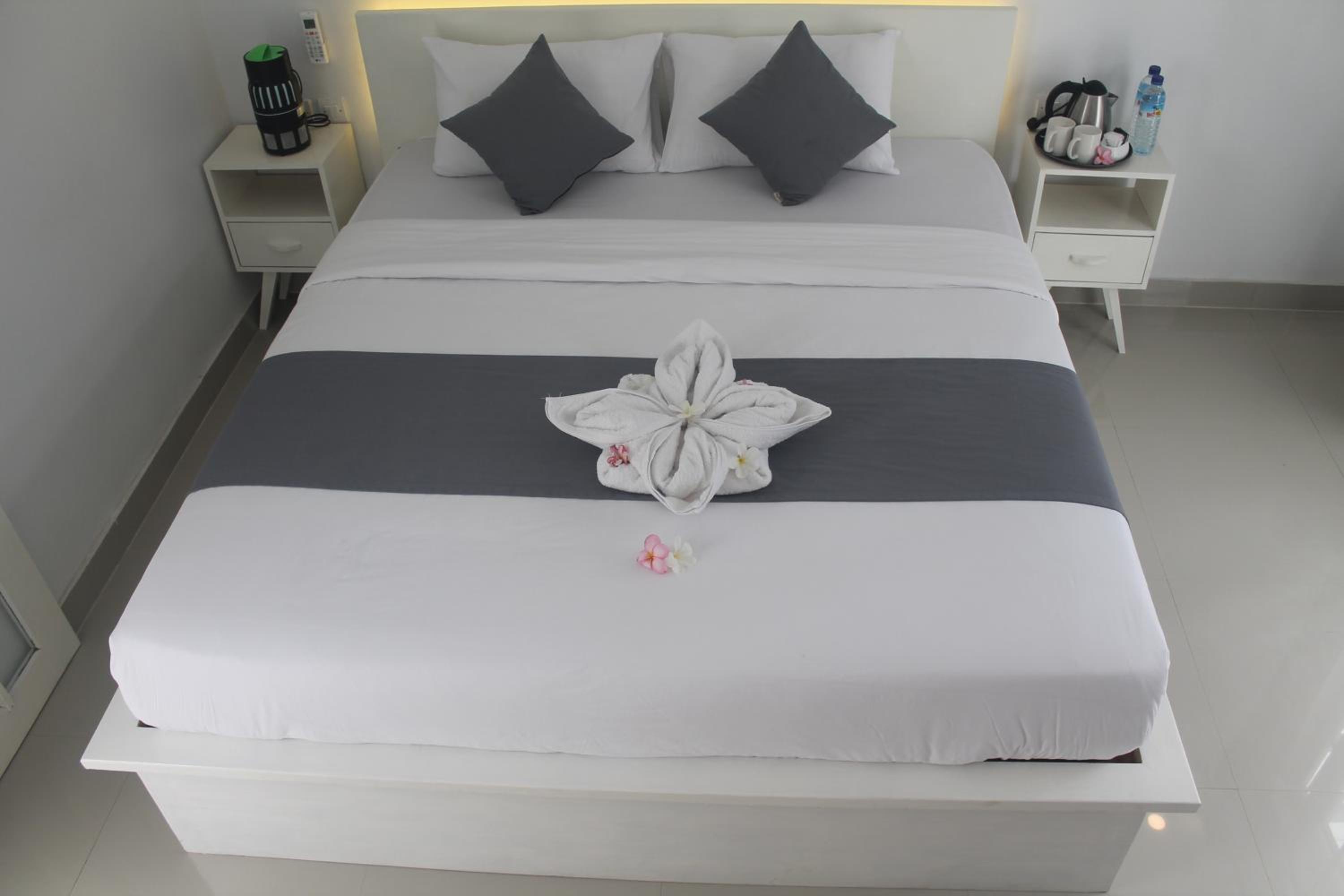 Casa Blanca Gili Air