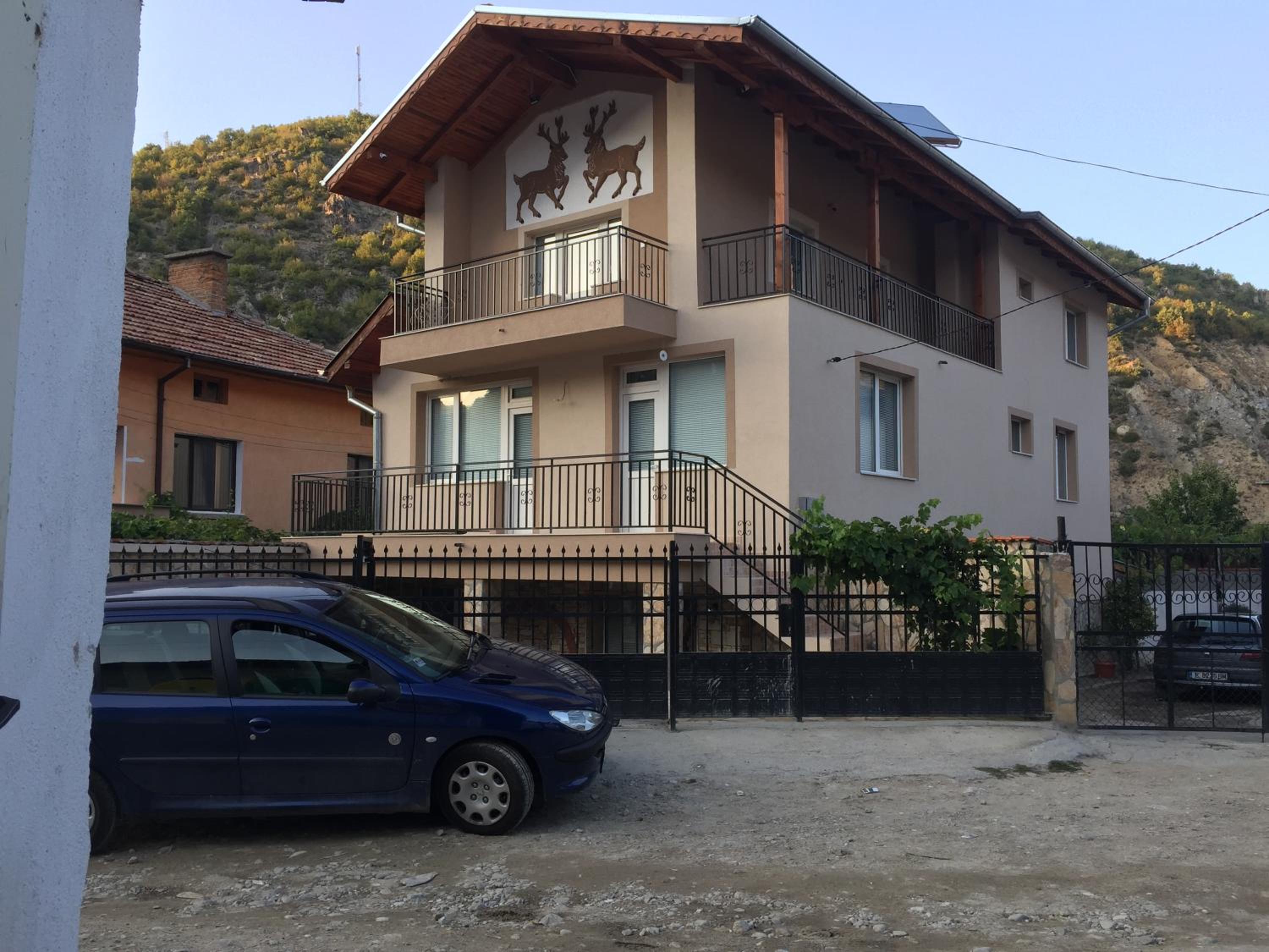 Elenite Guesthouse