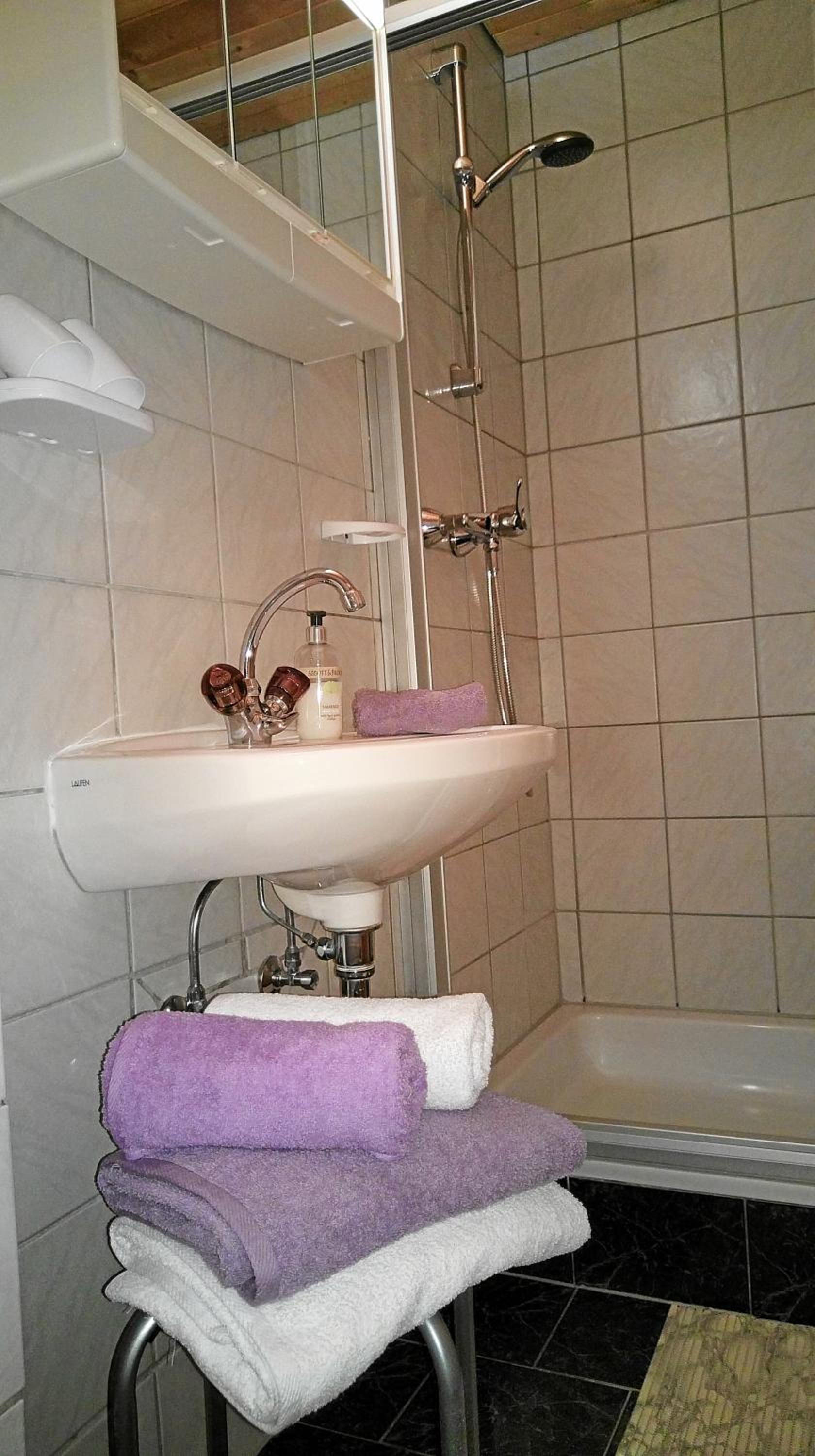 Photo 32