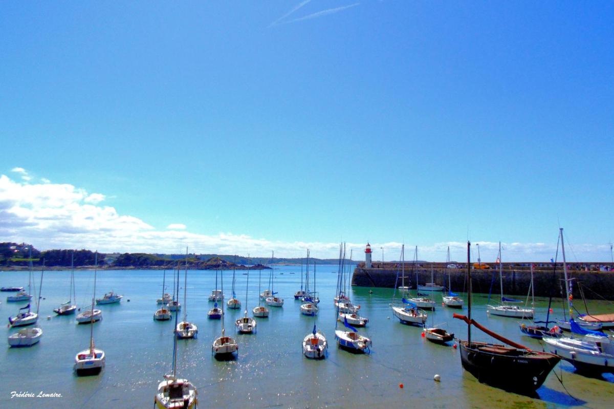 Cap Houses Saint Michel