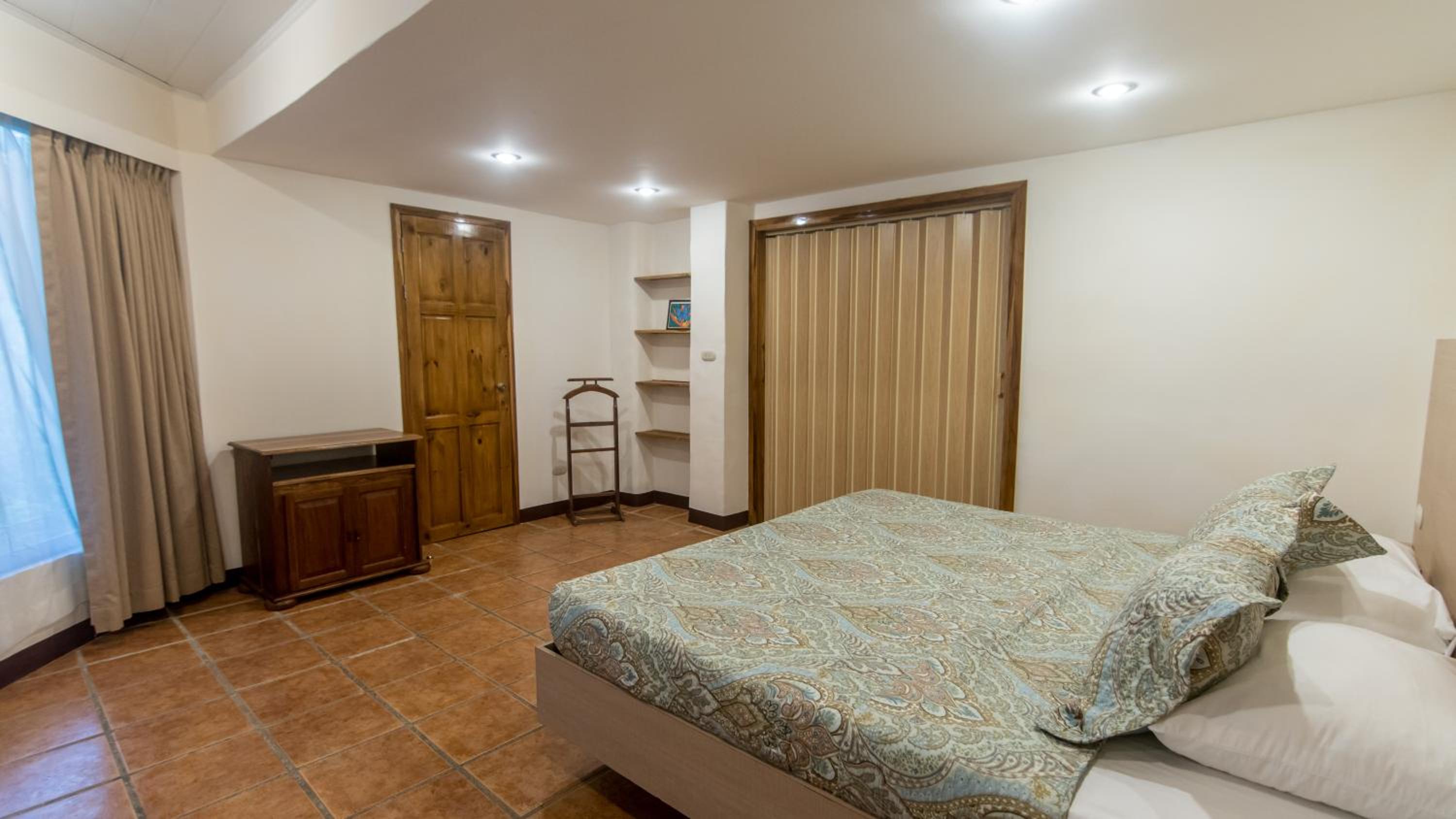 La Mariposa Apartments